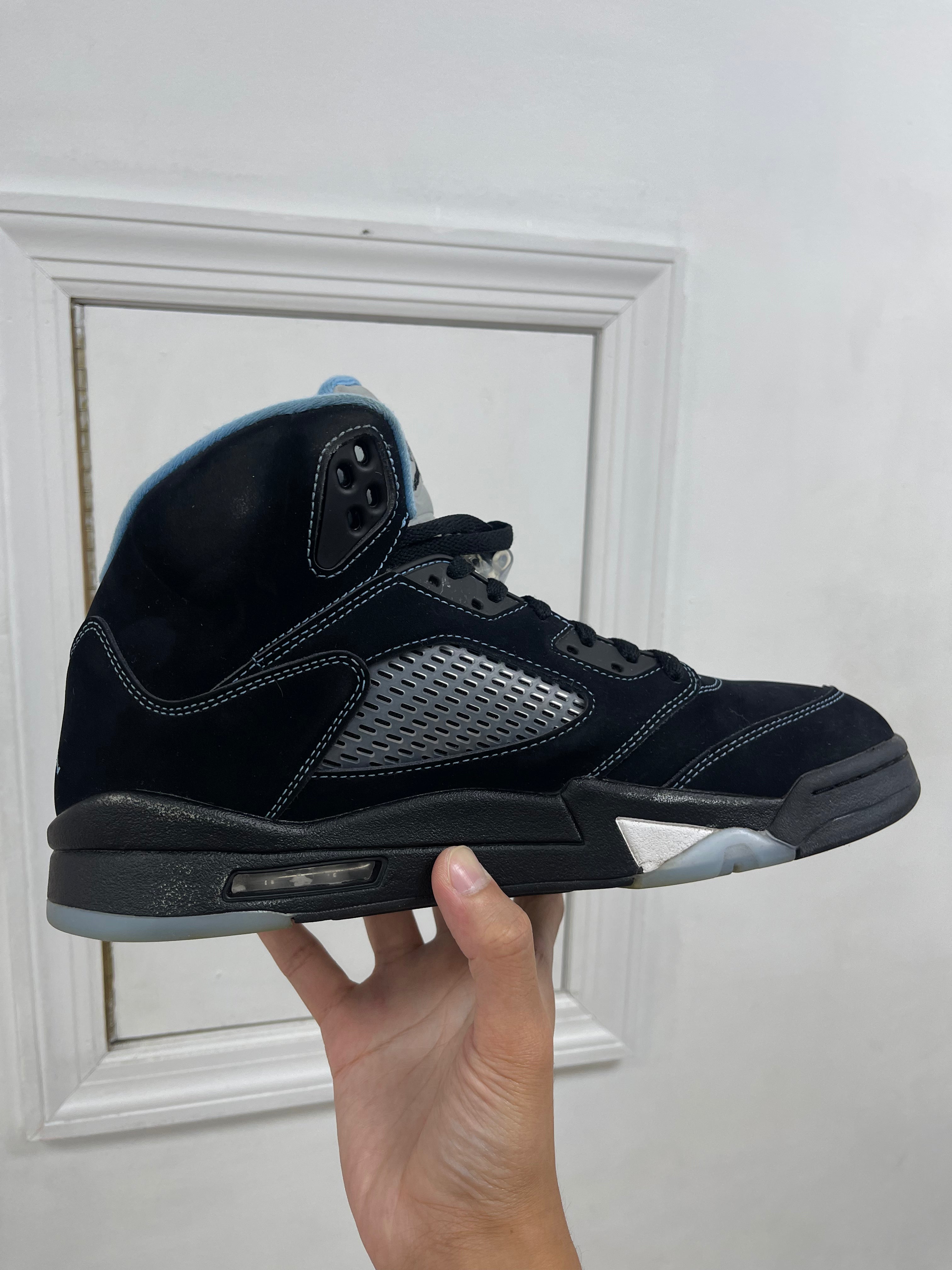 Jordan 5 University Blue Sneakers
