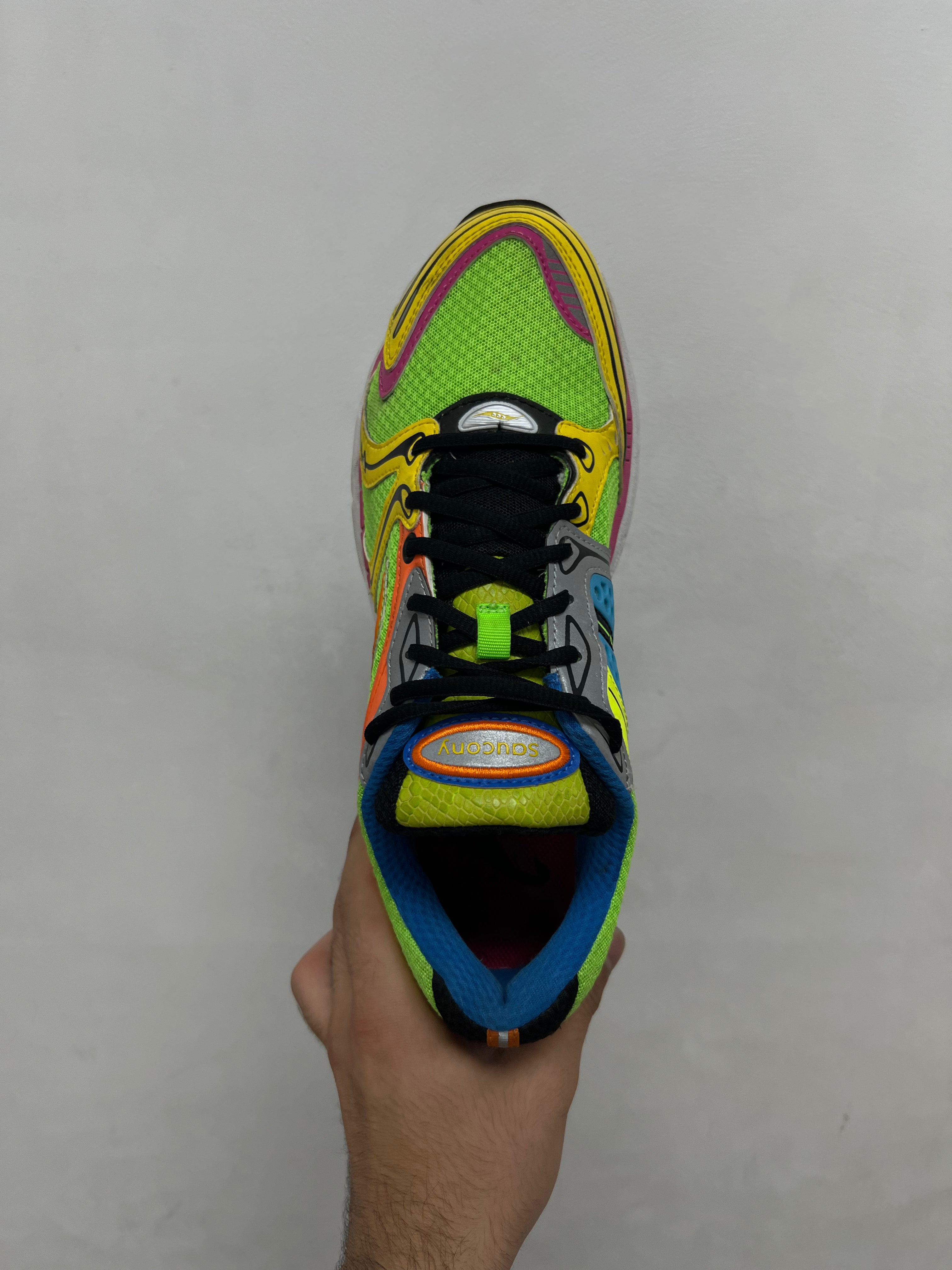 Saucony x Jae Tips Triumph 4 Super Flygod Sneakers