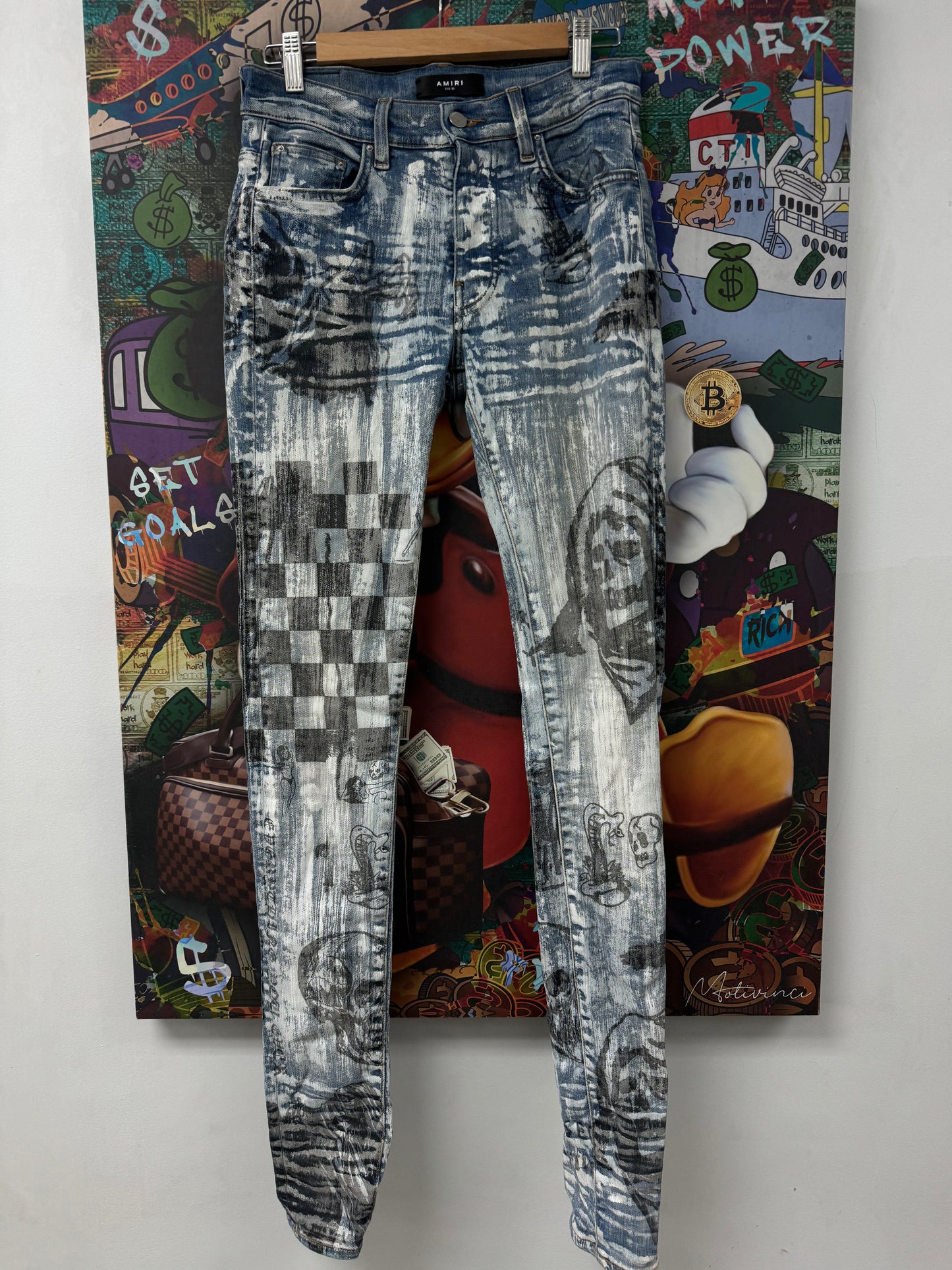 Amiri Wes Lang Jeans  Used 28 N/A