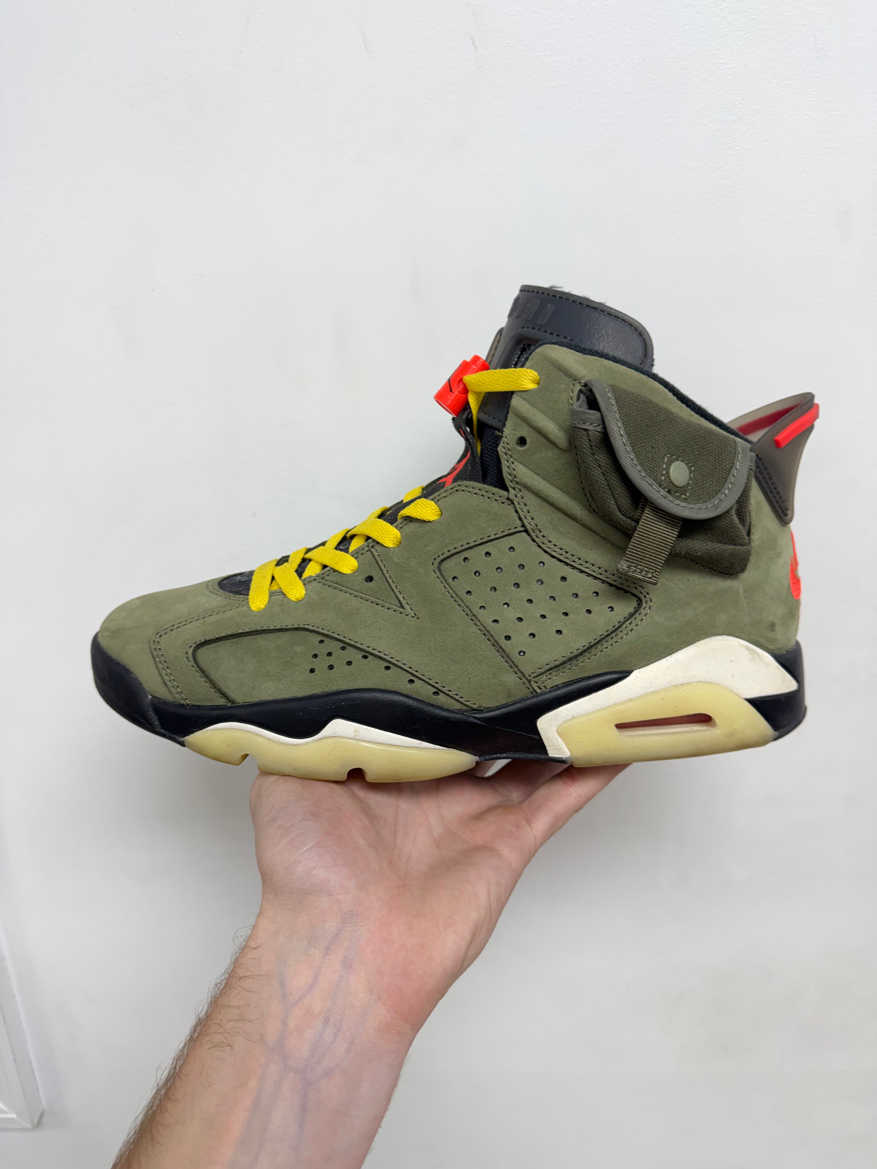 Jordan 6 Travis Scott Olive Sneakers