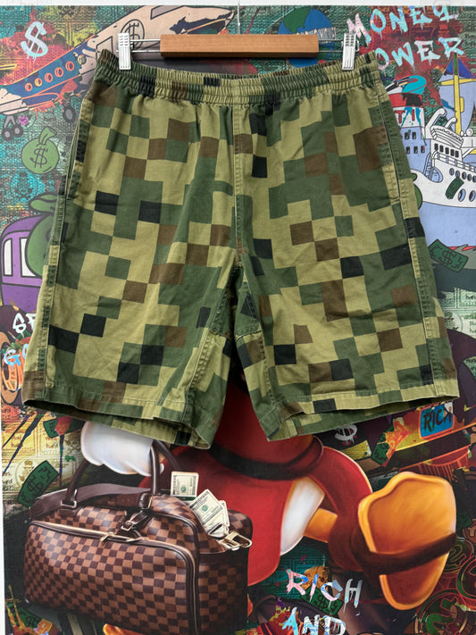 Supreme Digi Camo Shorts Camo Used Large N/A