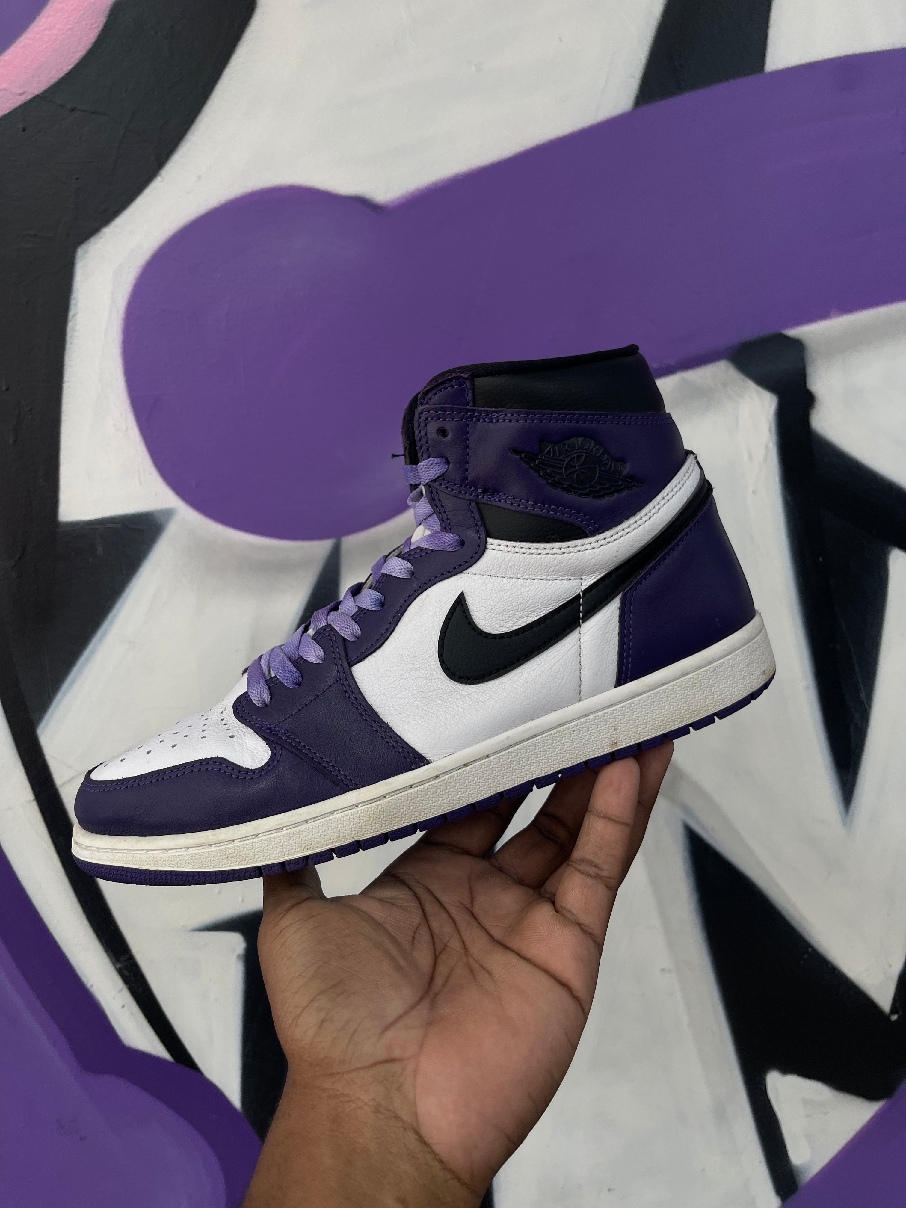 Jordan 1 Court Purple Sneakers