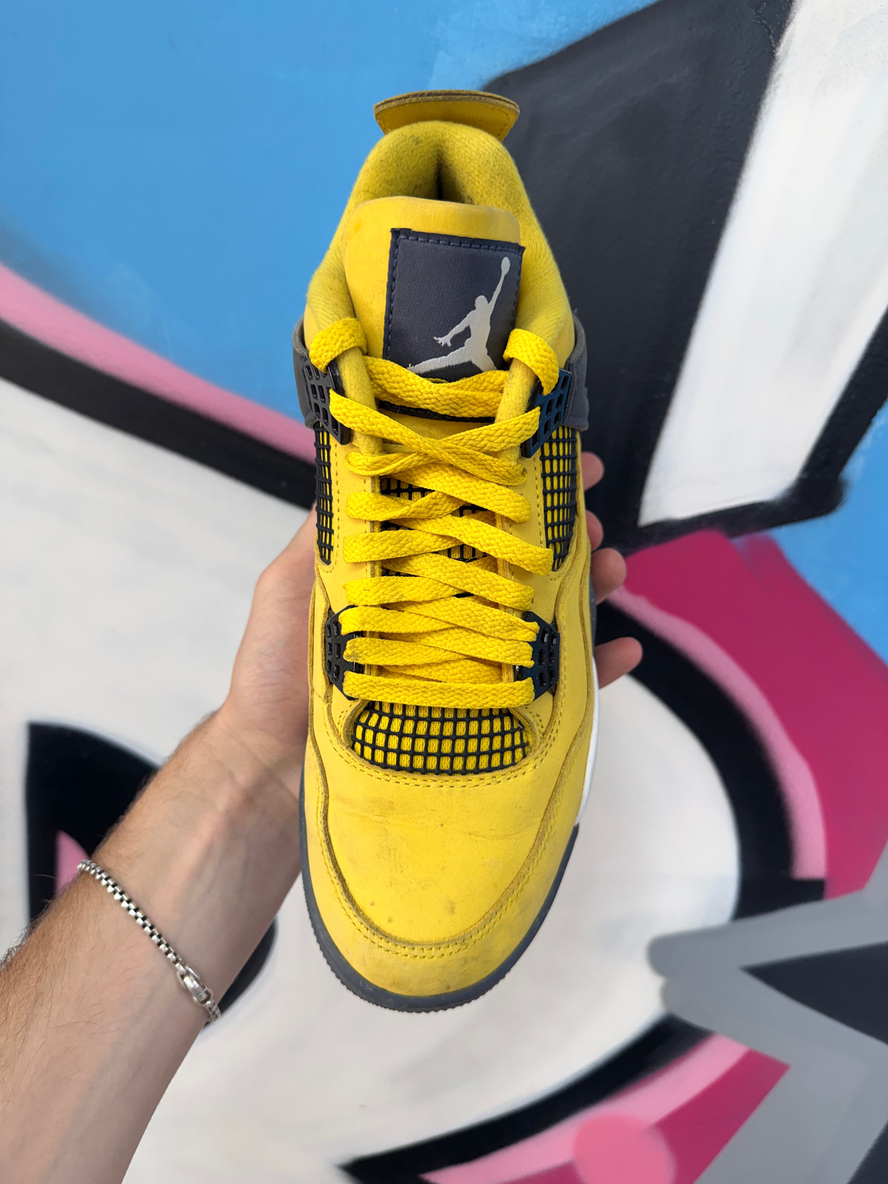 Jordan 4 Lightning Sneakers