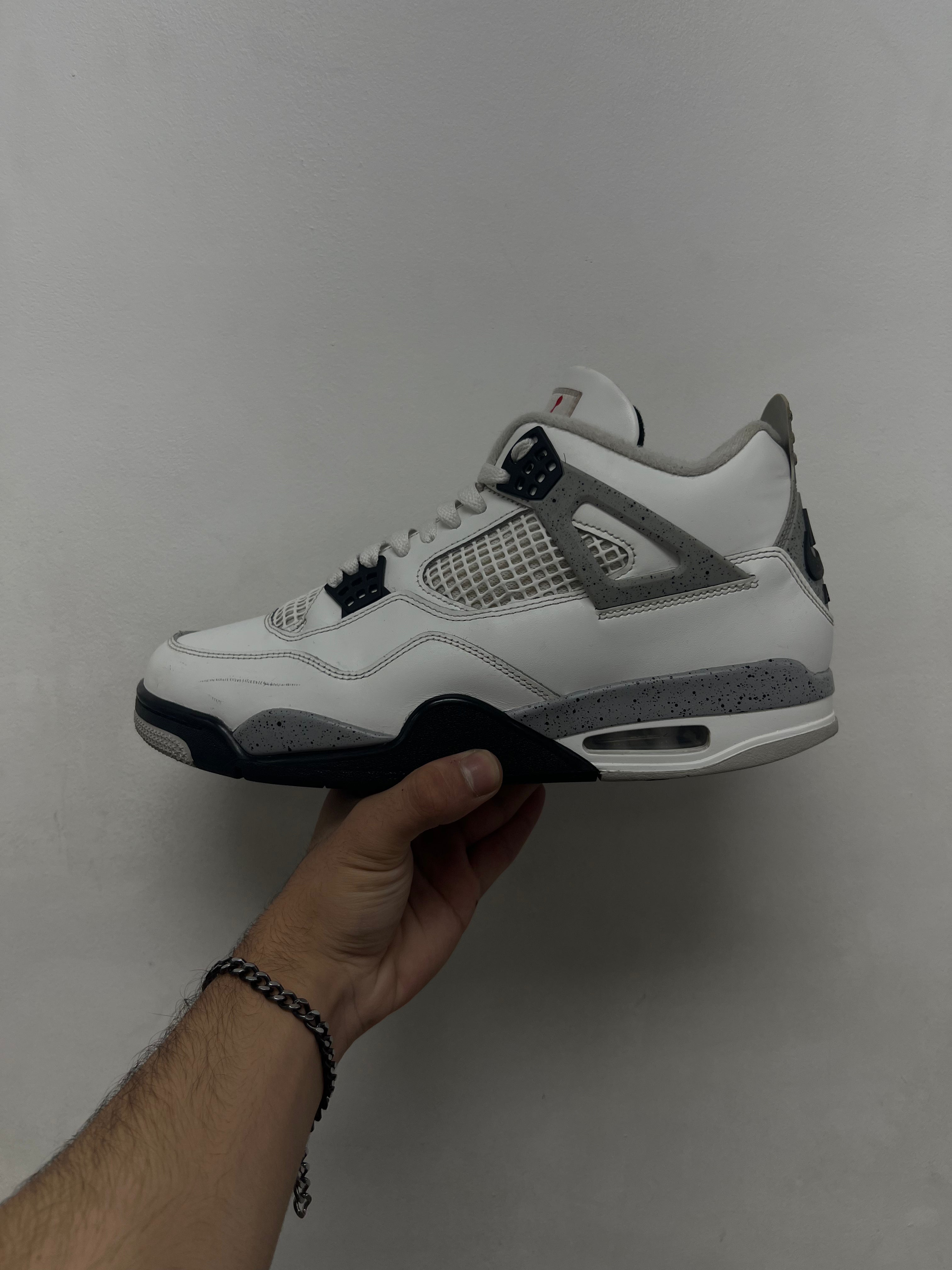 Jordan 4 White Cement Sneakers