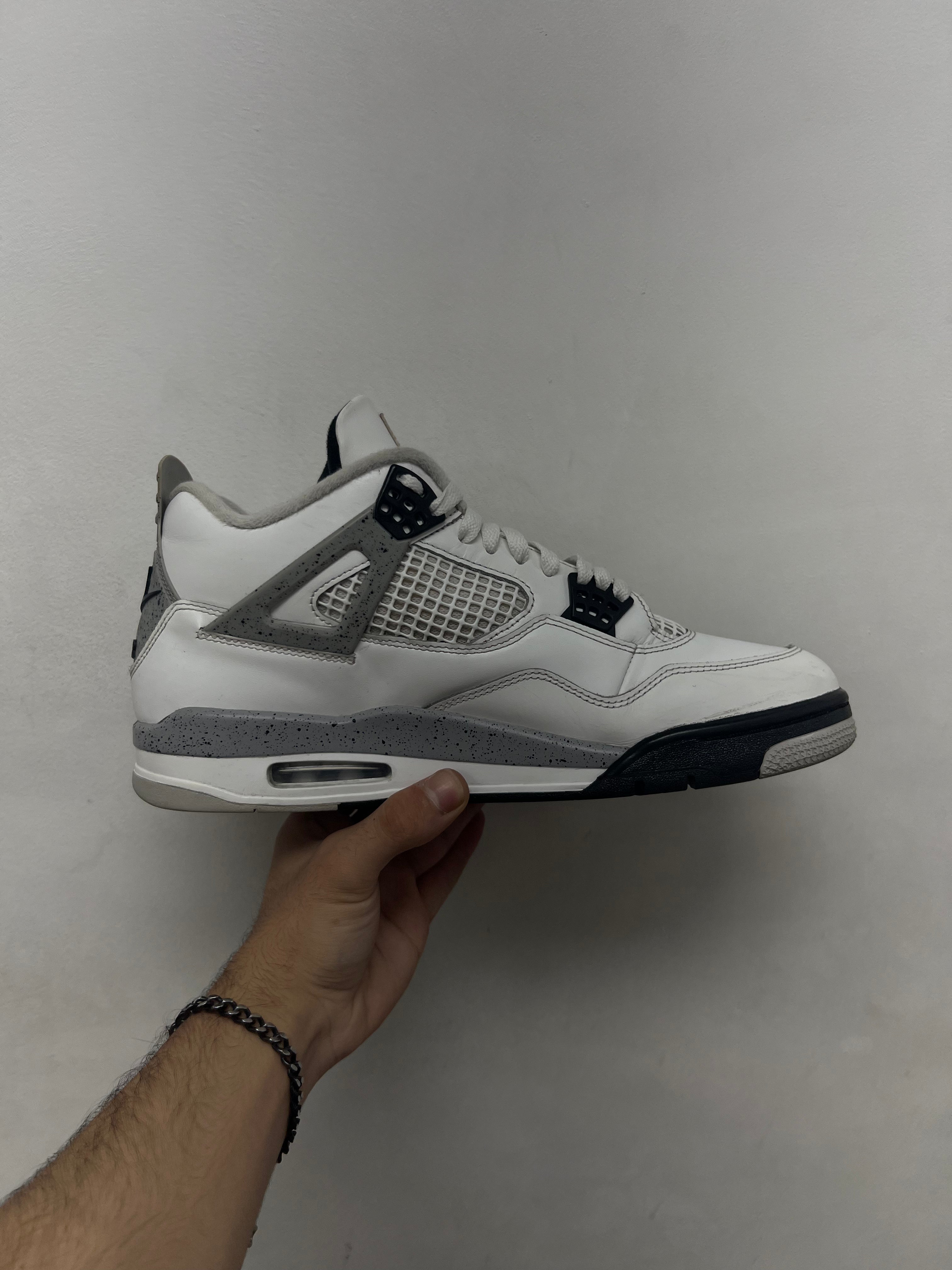 Jordan 4 White Cement Sneakers