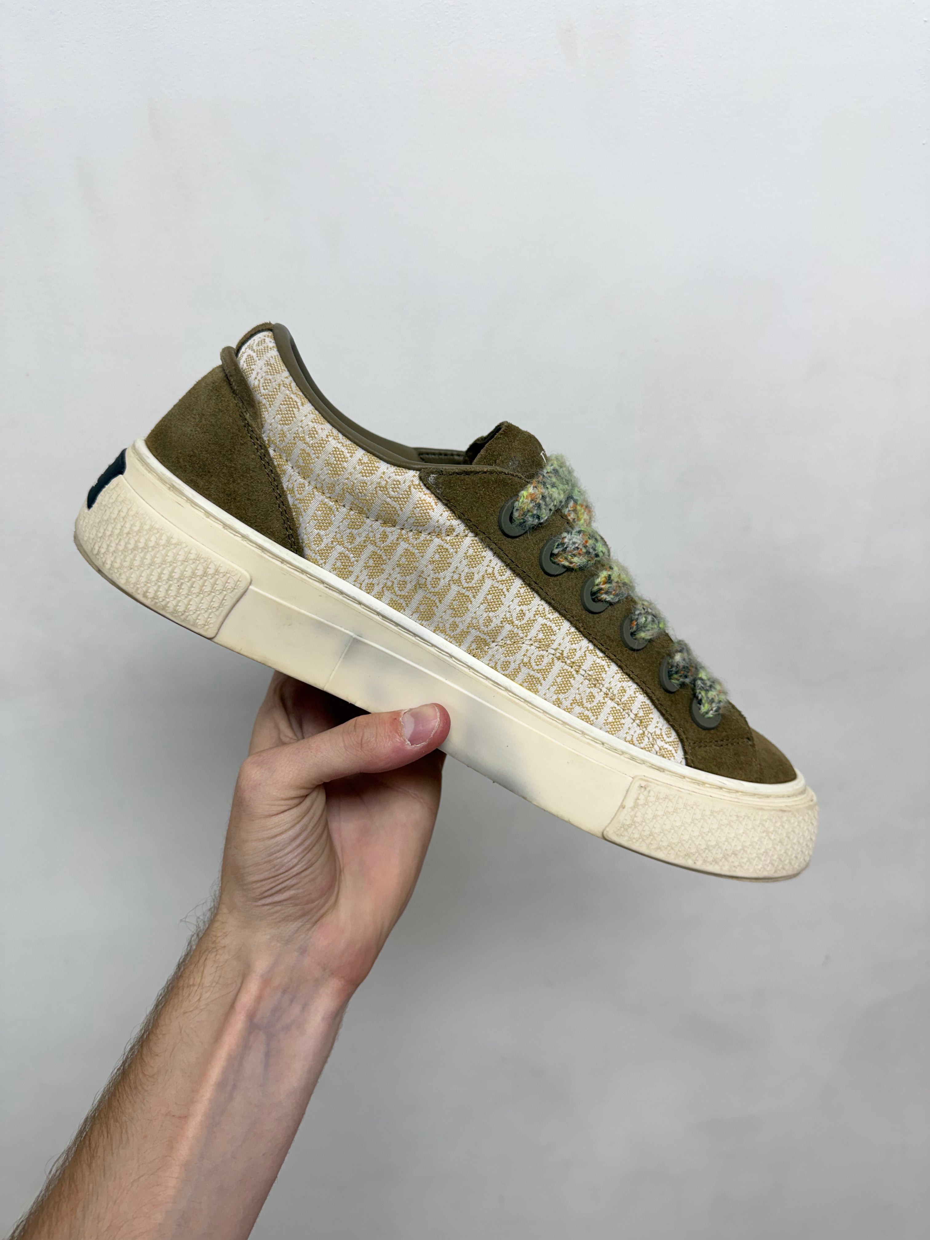 Dior B33 Olive Sneakers