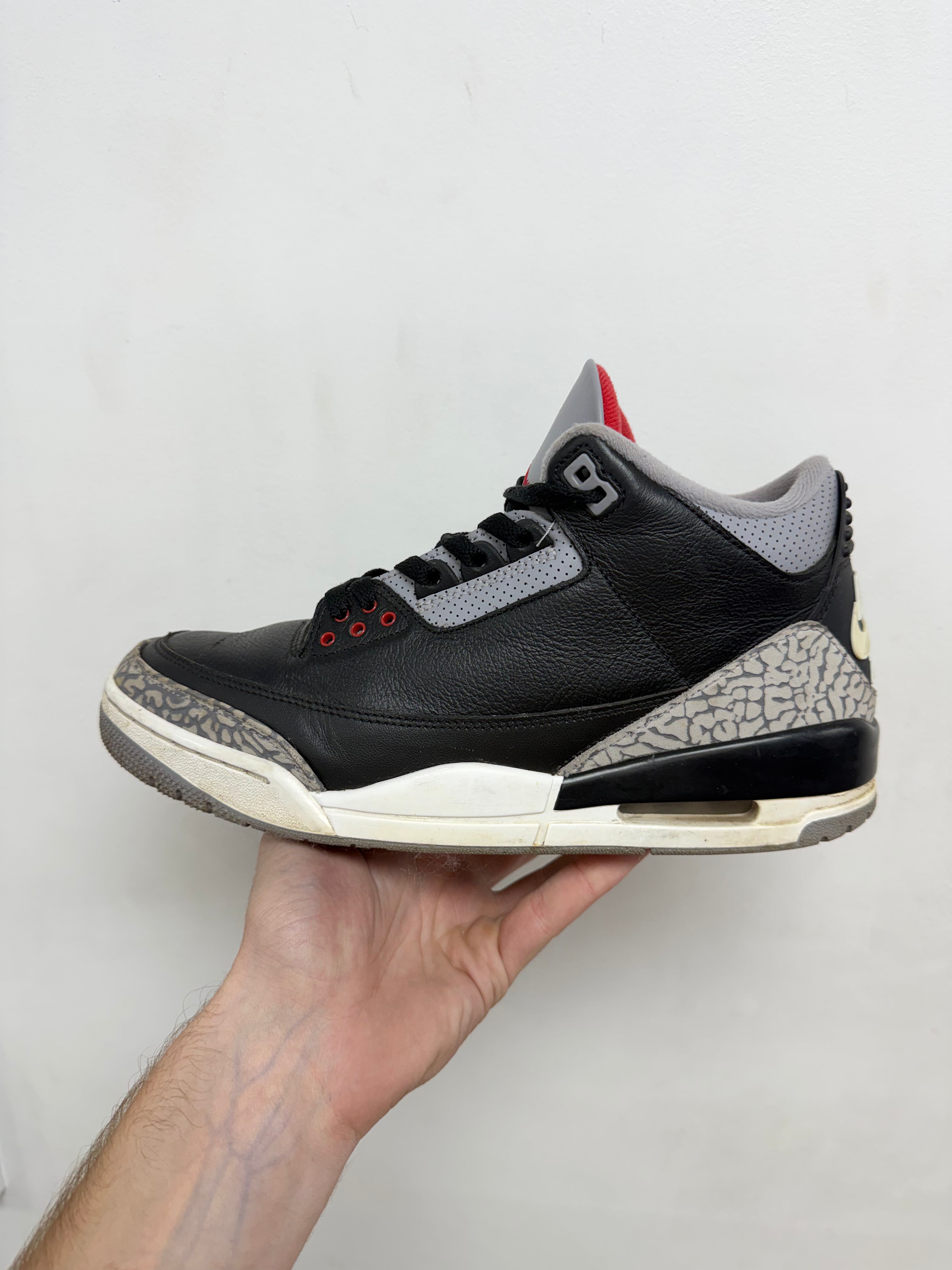 Jordan 3 Black Cement Sneakers