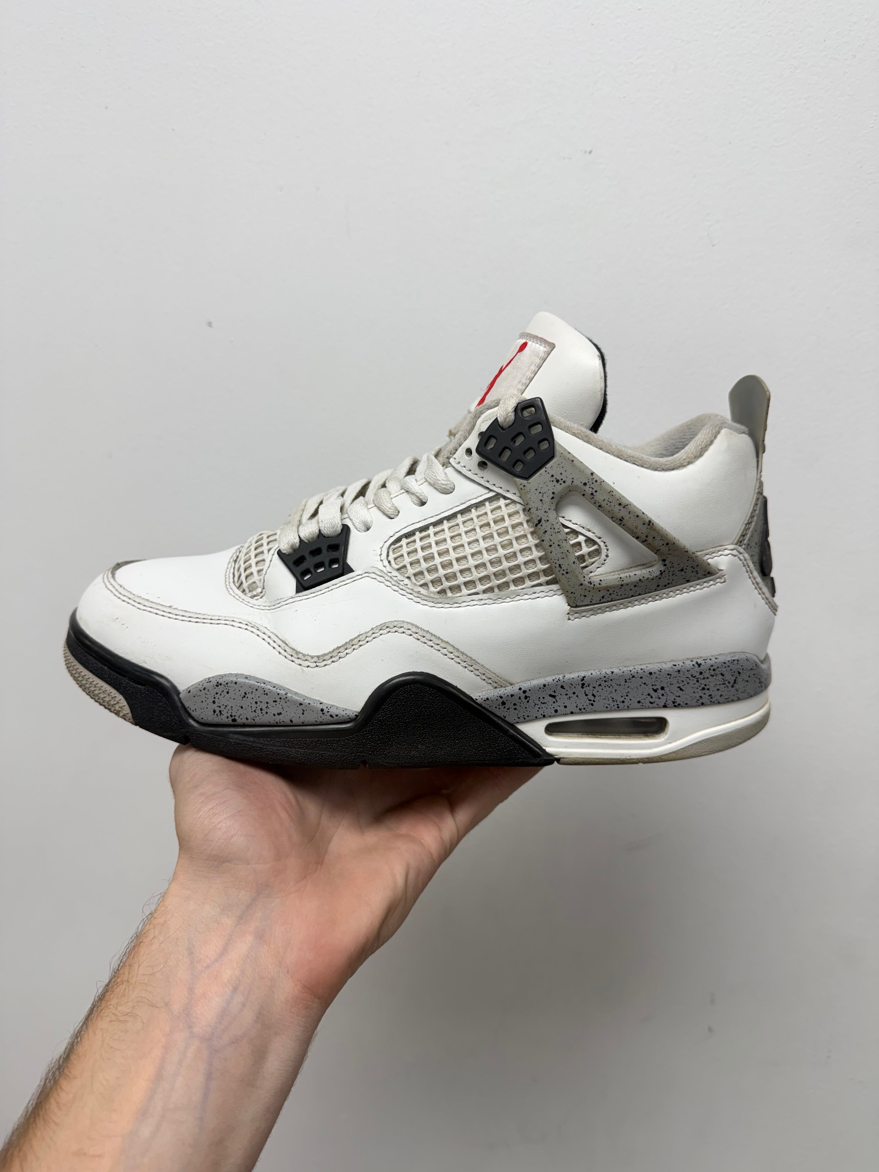 Jordan 4 White Cement Sneakers