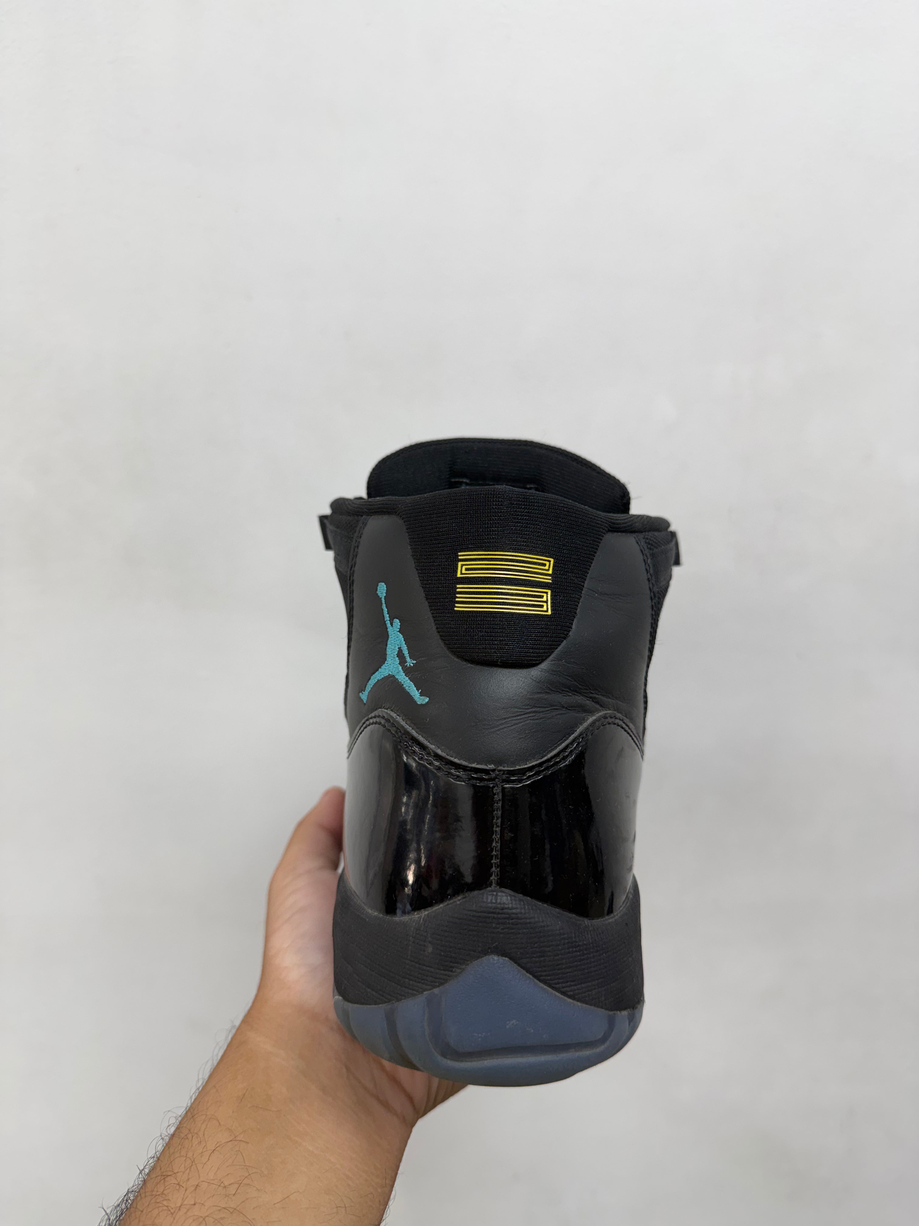 Jordan 11 Gamma Sneakers