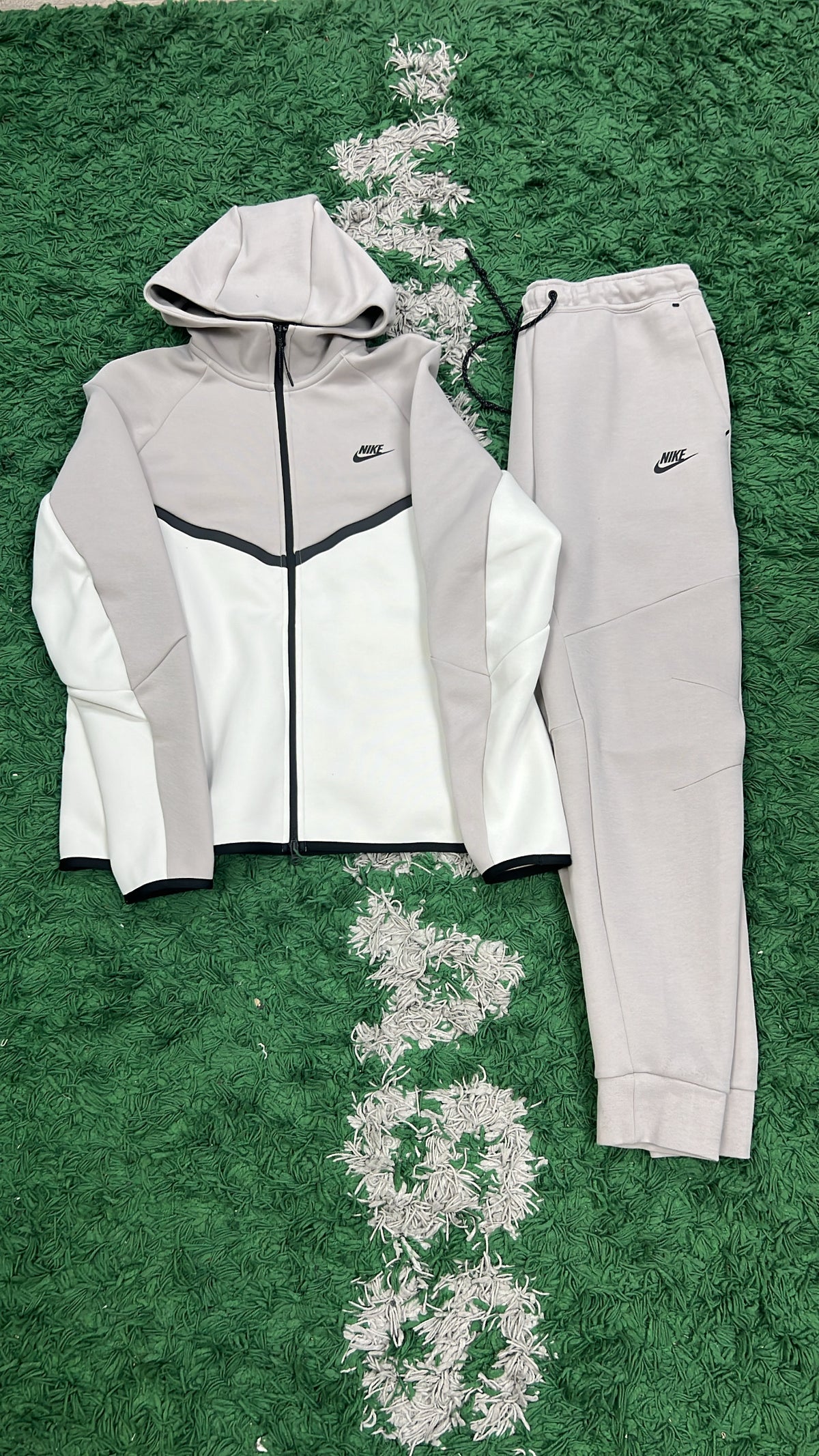 Nike Grey White Sweatsuit