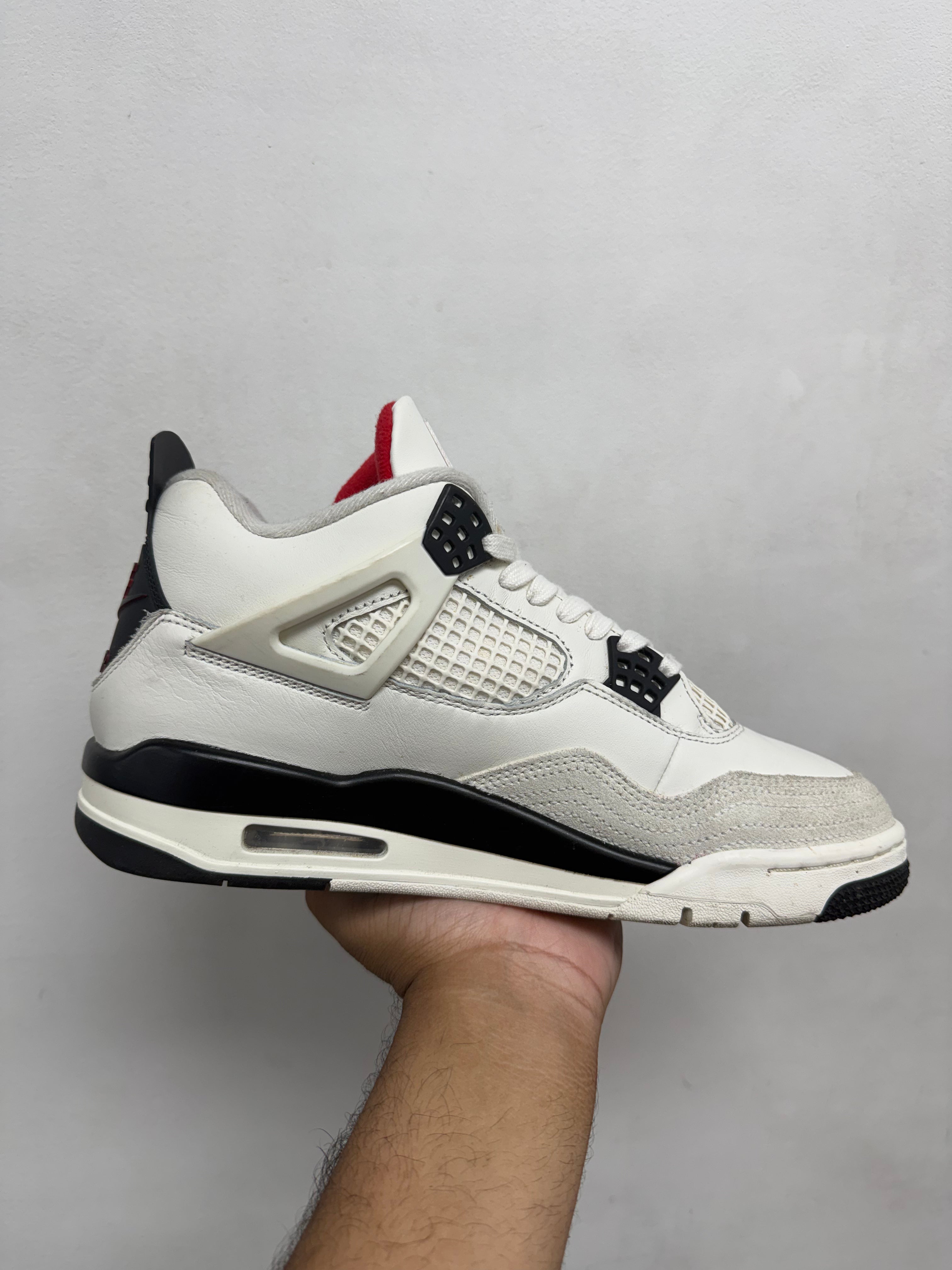 Jordan 4 Fight Club Sneakers