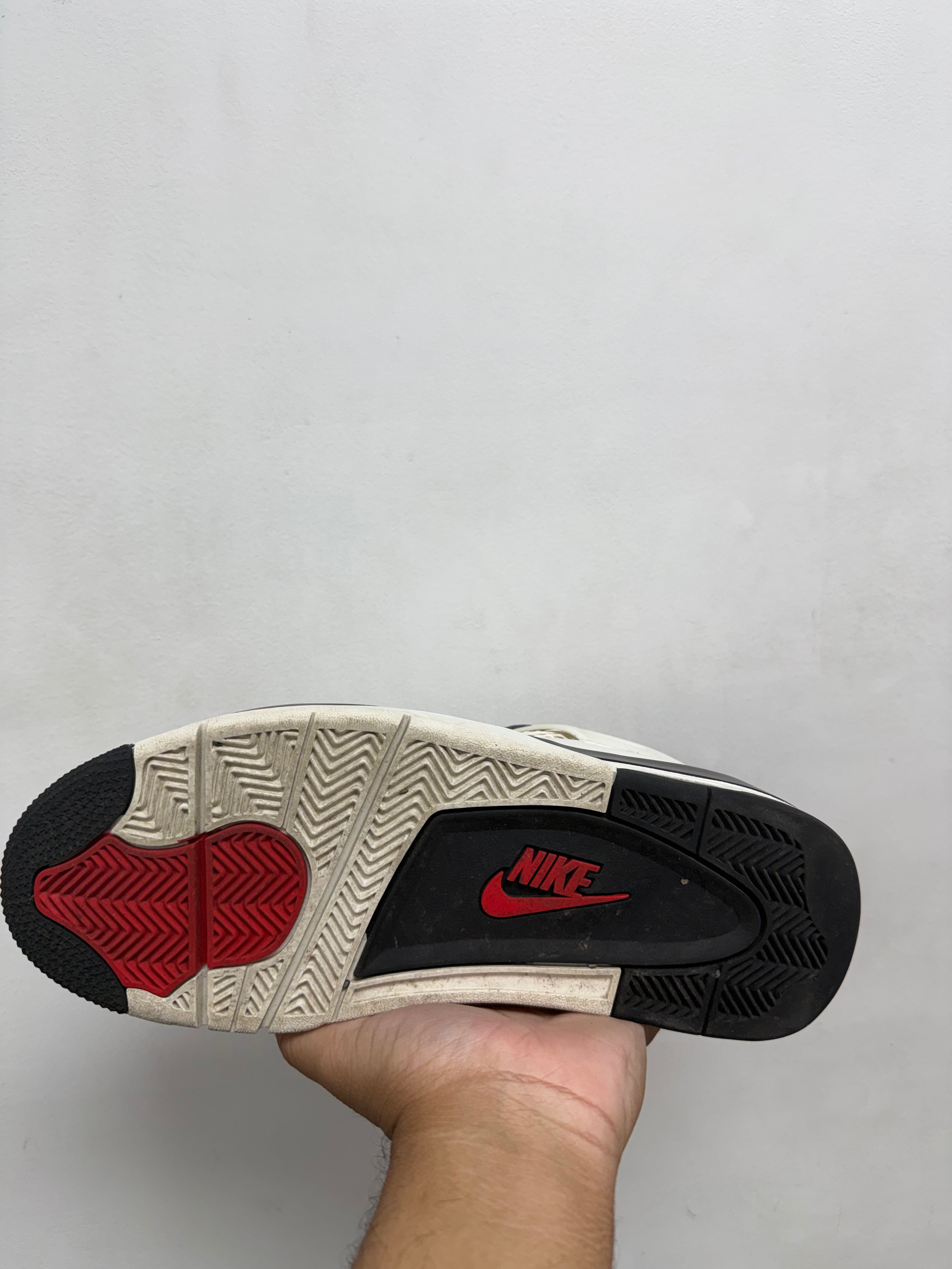 Jordan 4 Fight Club Sneakers