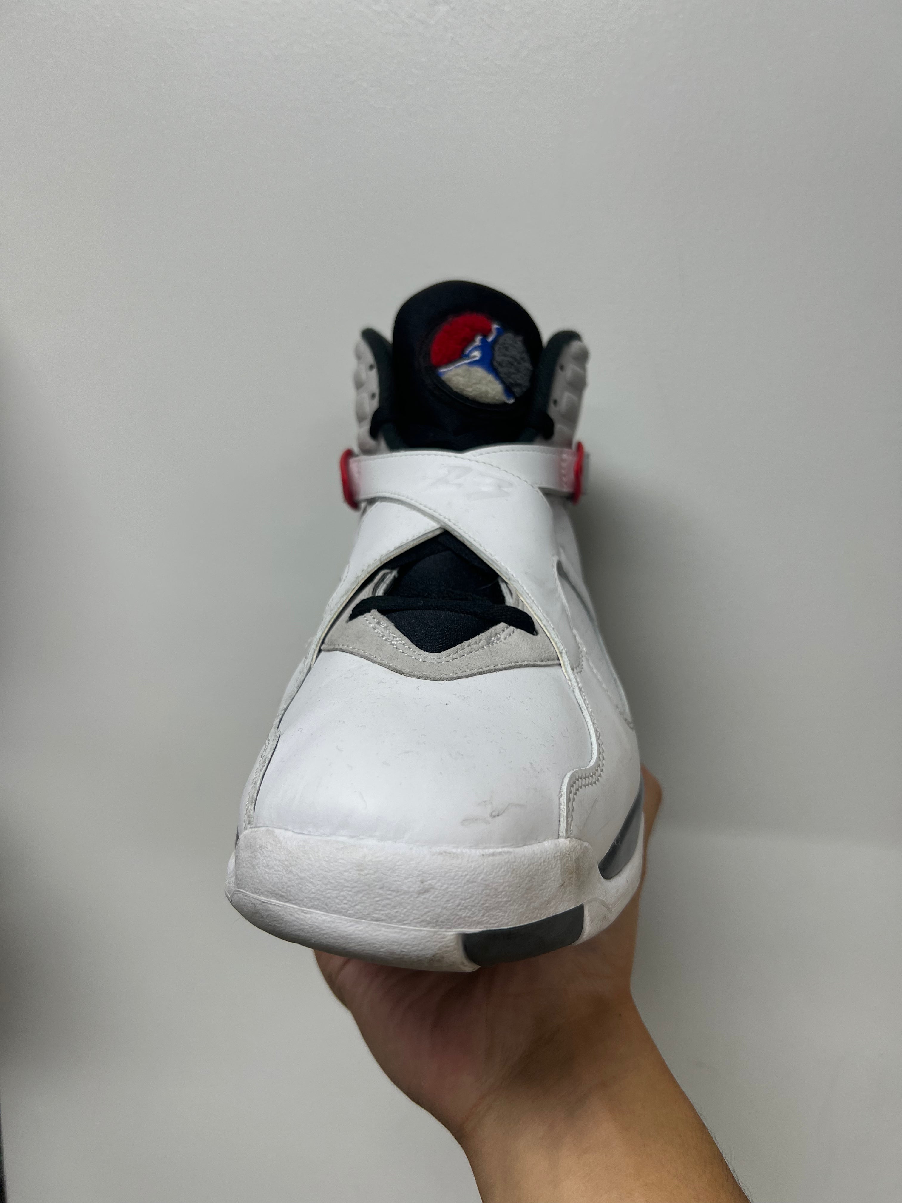 Jordan 8 White True Red Bugs Bunny Sneakers