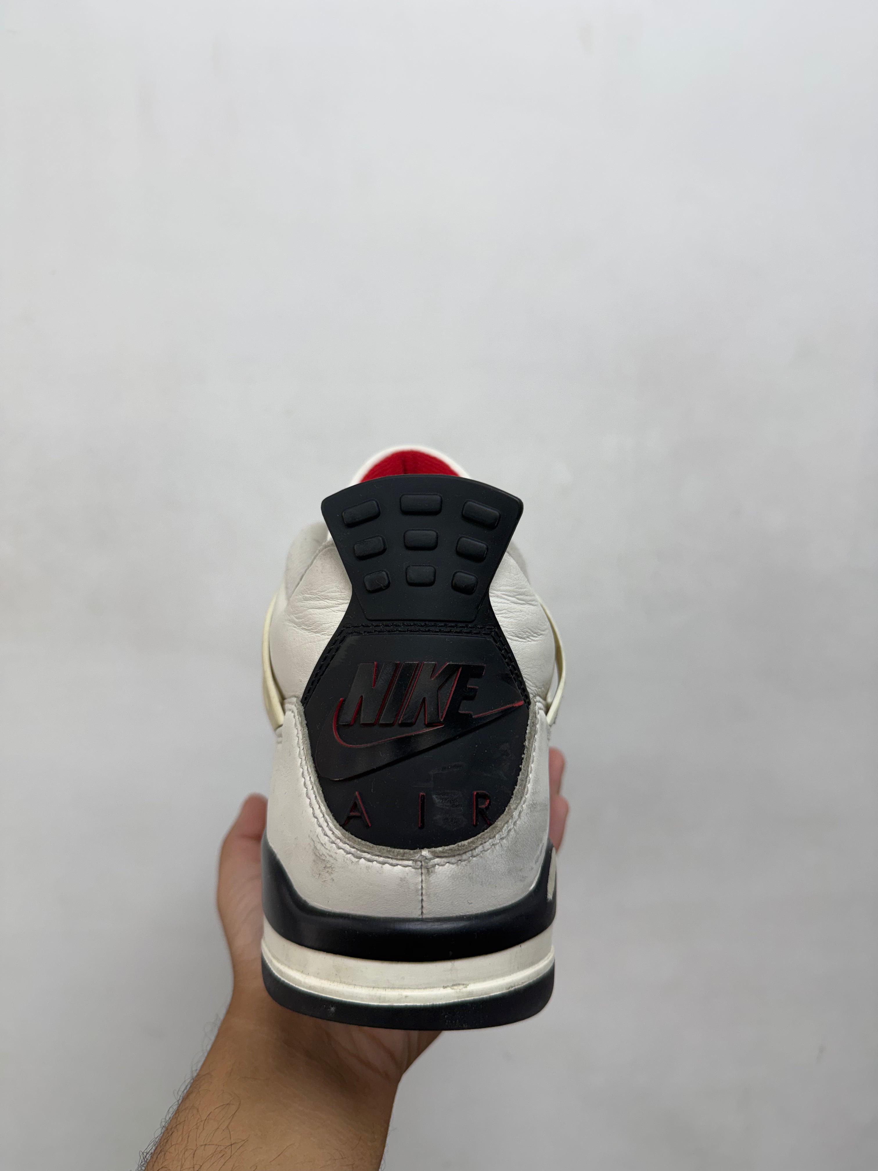 Jordan 4 Fight Club Sneakers