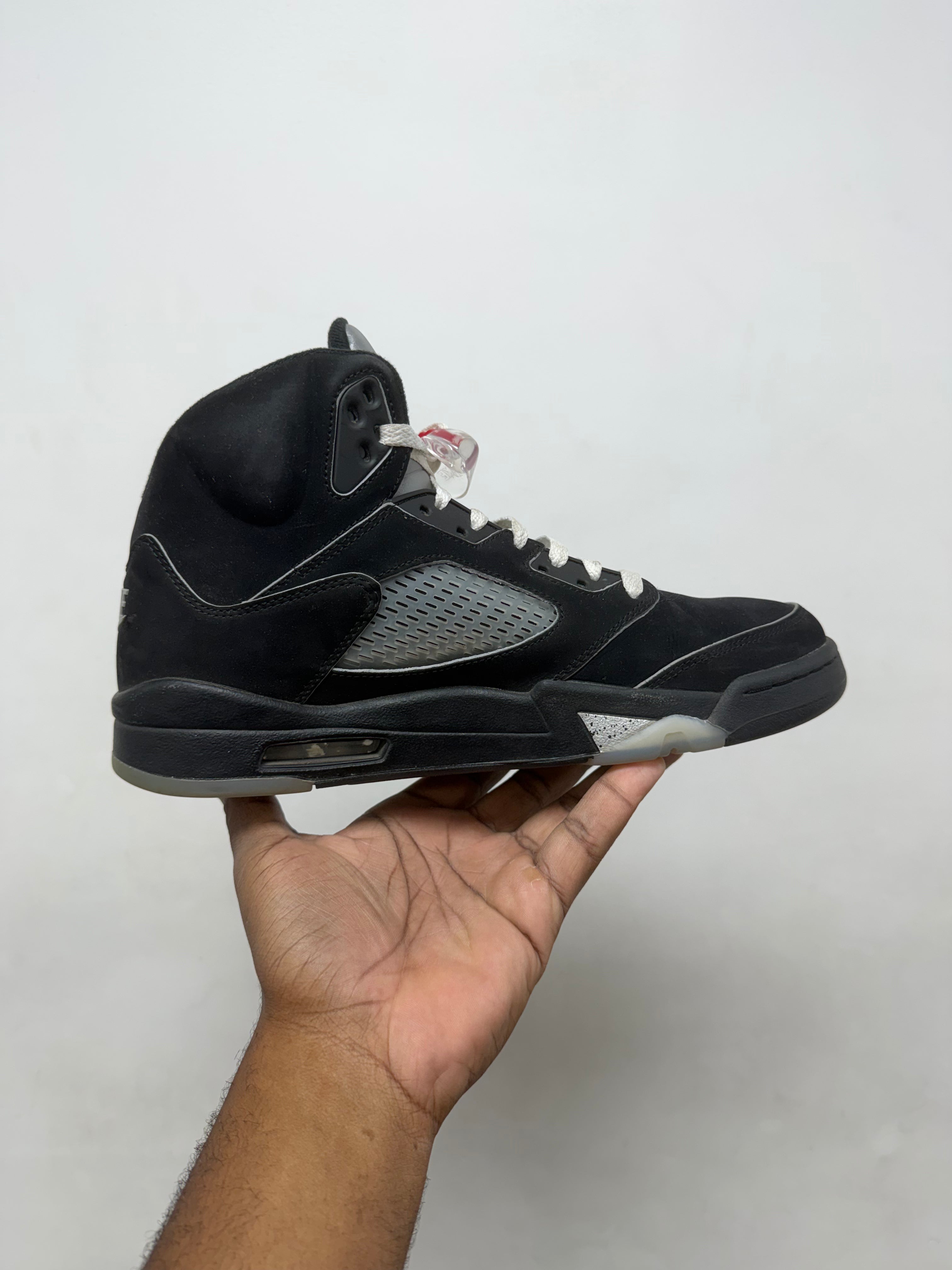 Jordan 5 Black Metallic Sneakers