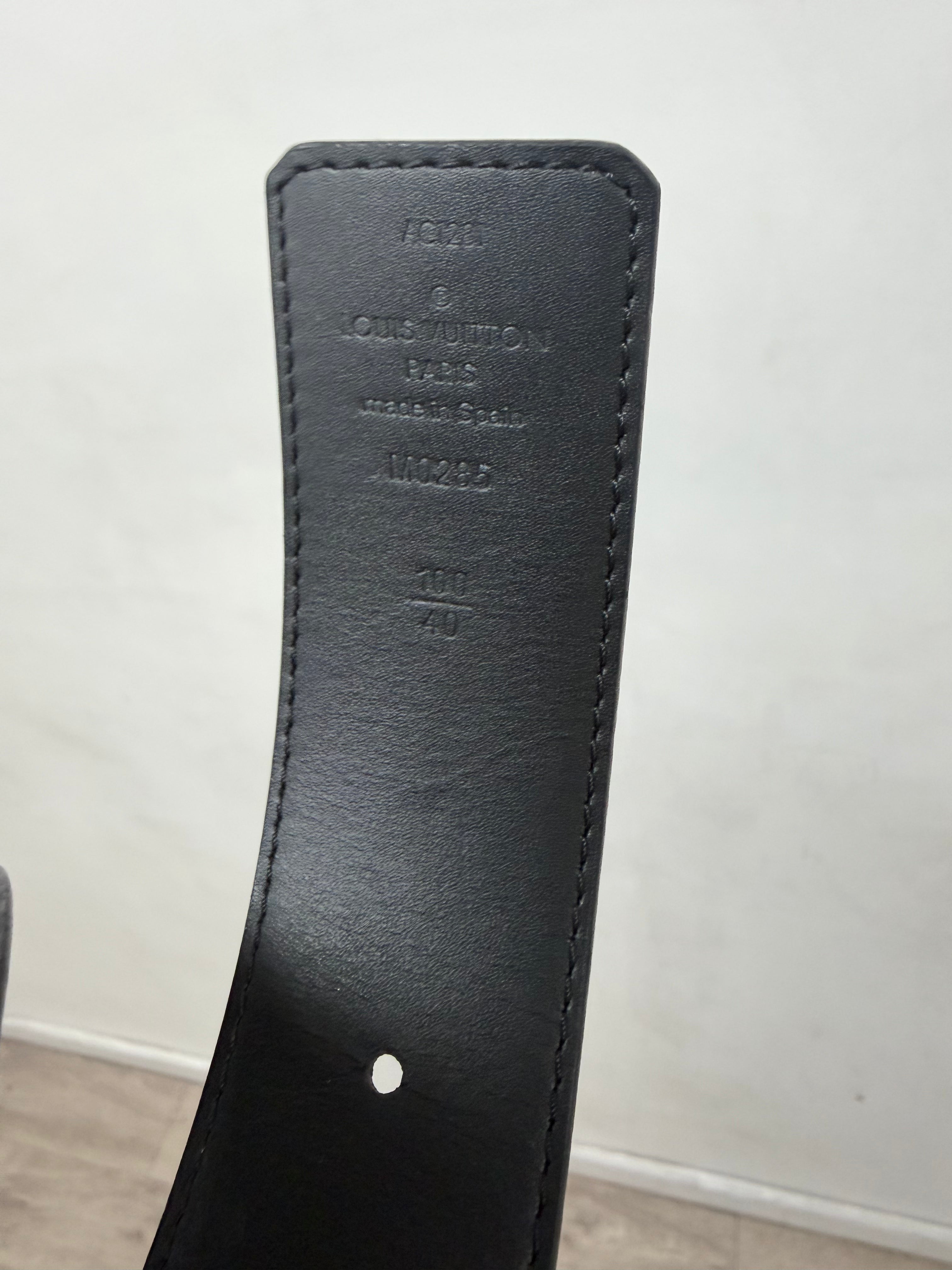 Louis Vuitton Grey Black Monogram (100-40) Belt