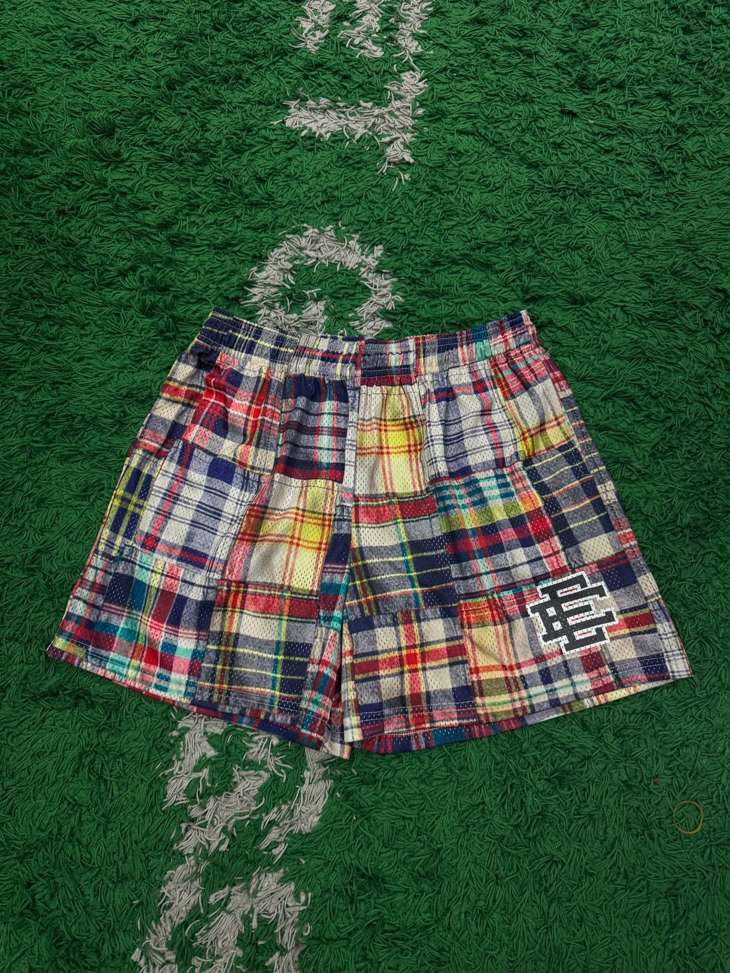 EE Plaid Shorts Pattern  Used XXl N/A