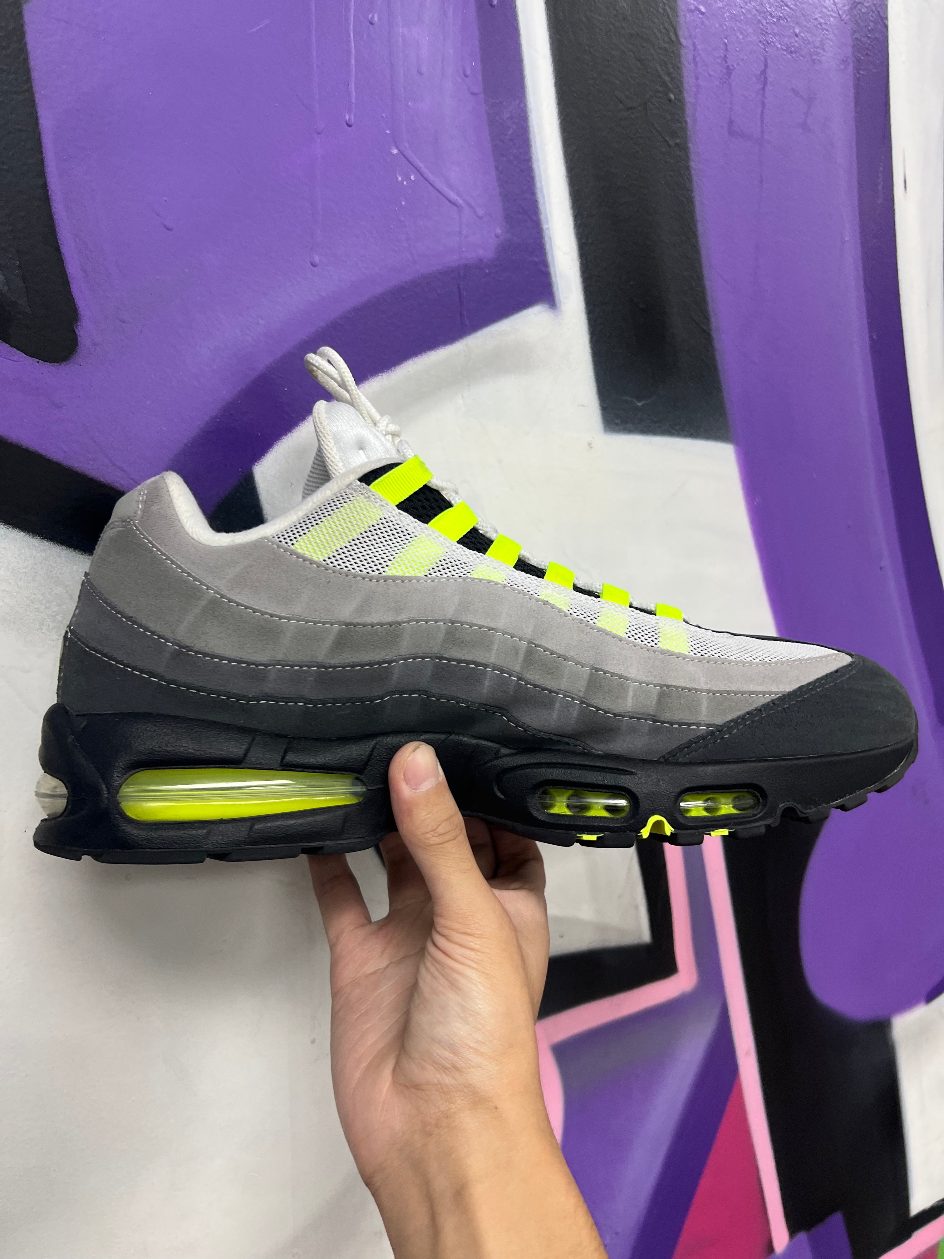 Nike AM95 Neon Green Sneakers