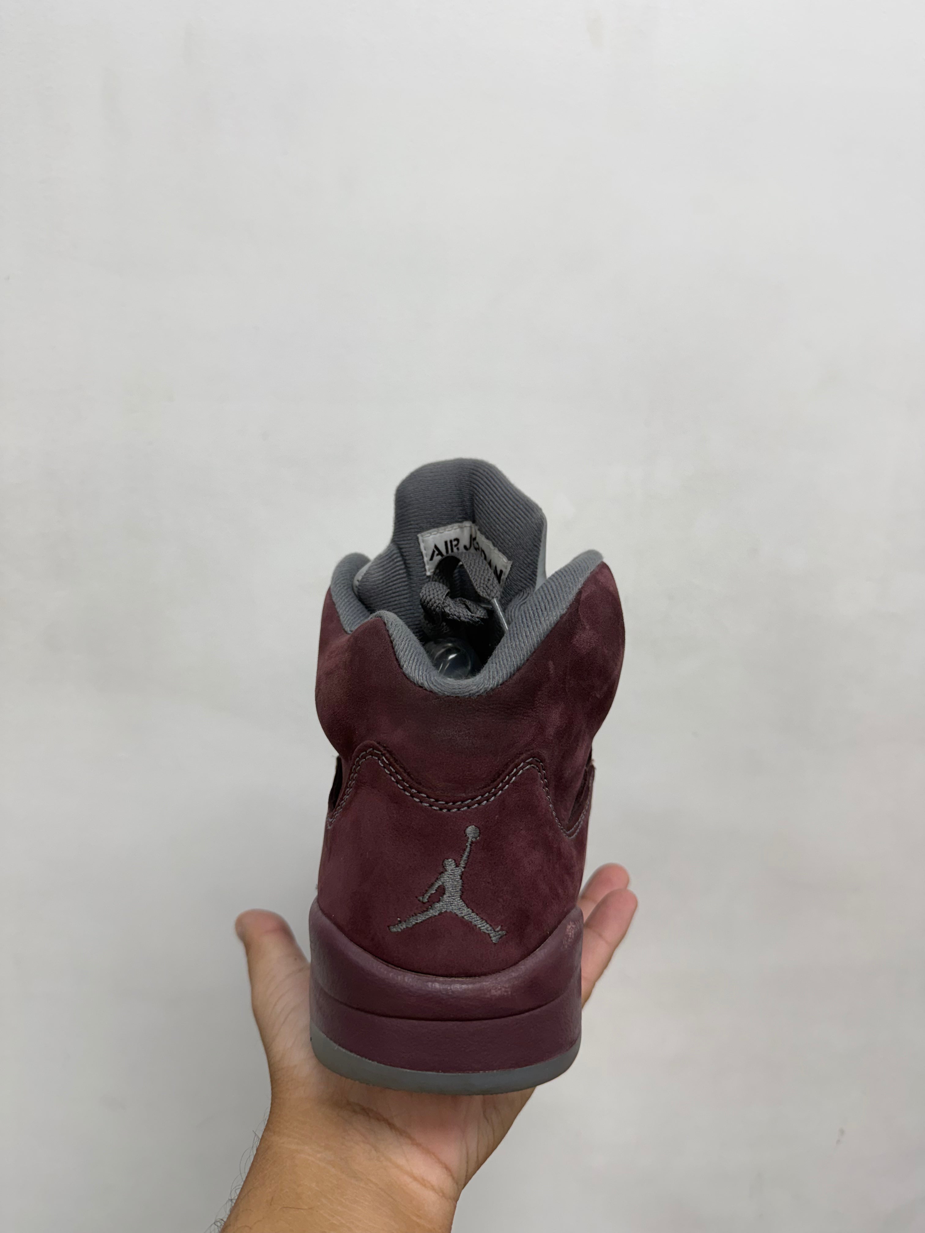 Jordan 5 Maroon Sneakers