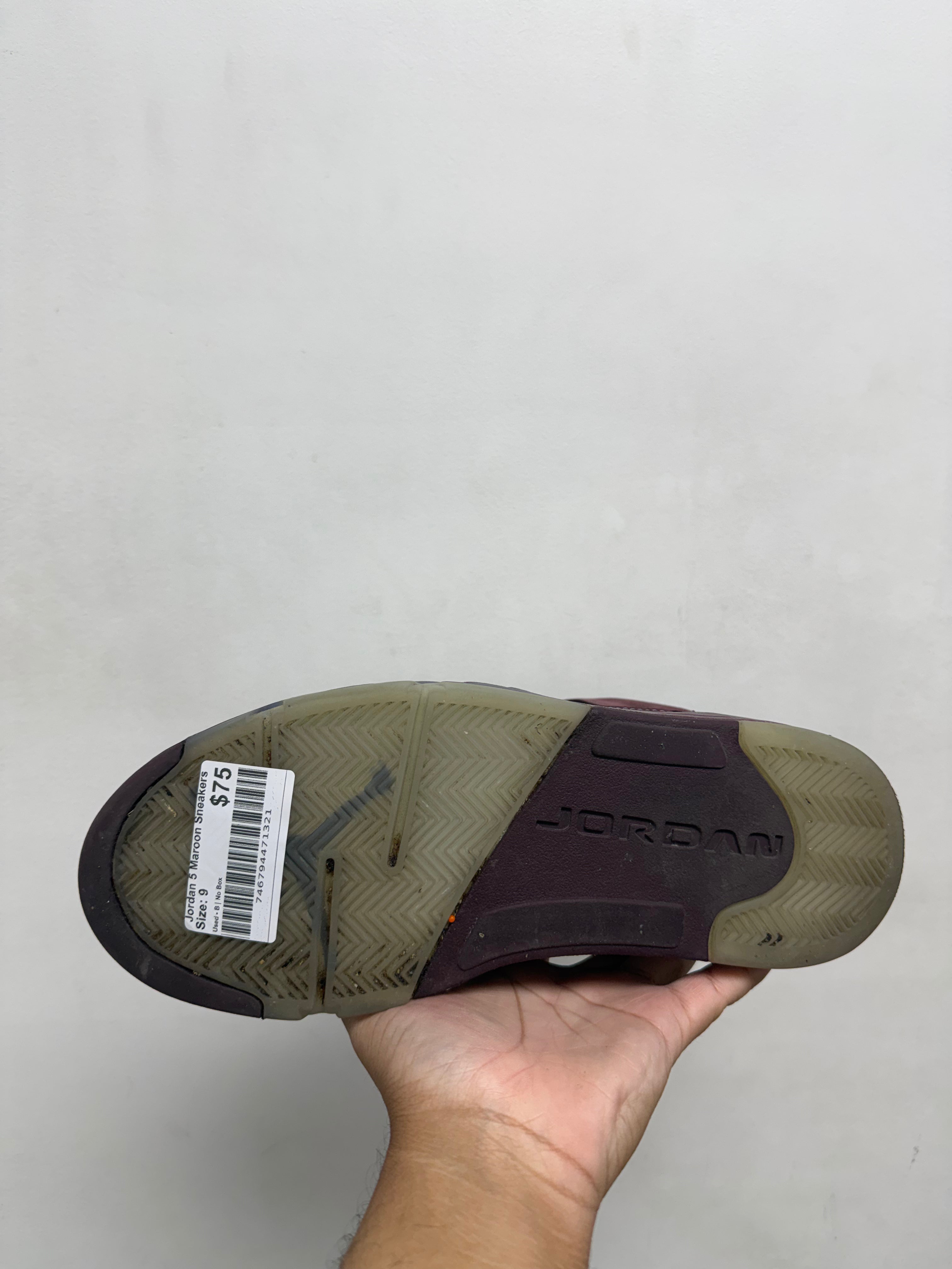 Jordan 5 Maroon Sneakers