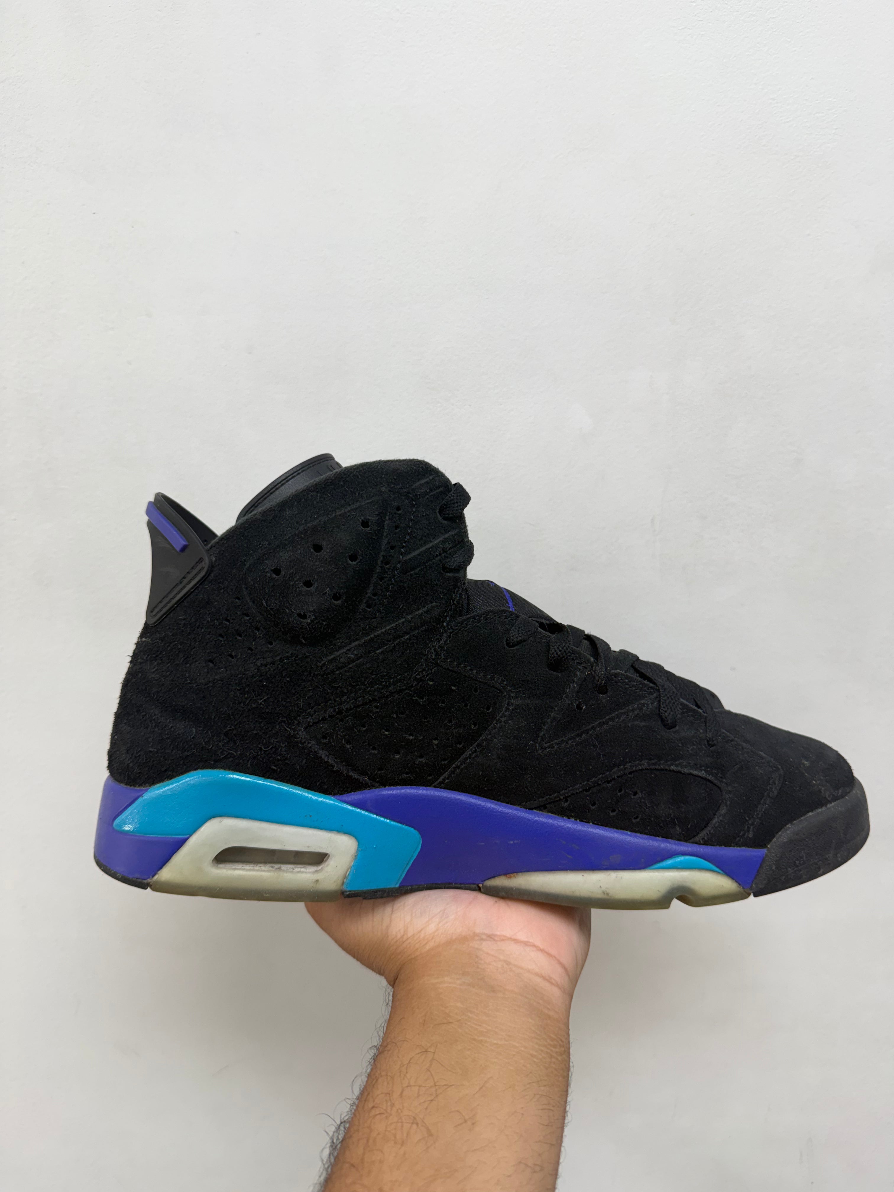 Jordan 6 Aqua Sneakers