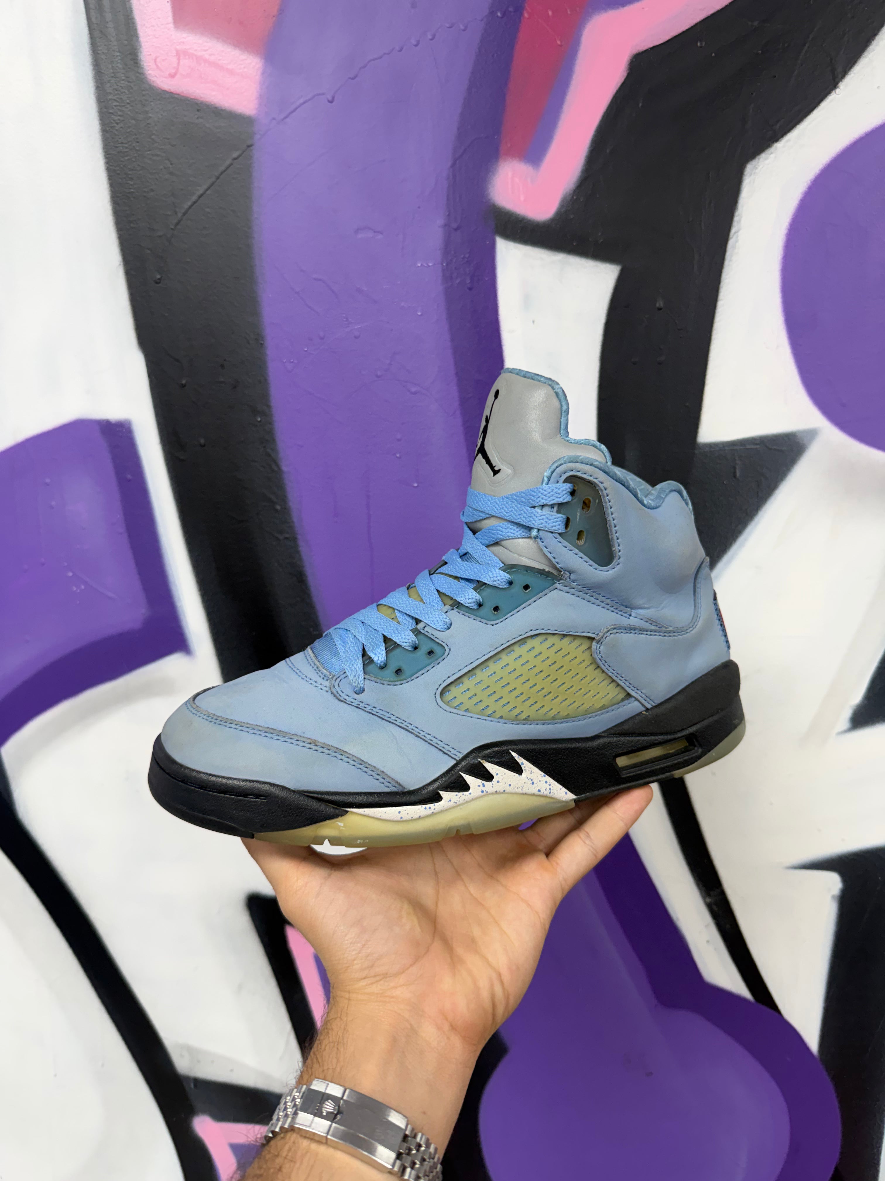Jordan 5 UNC Sneakers