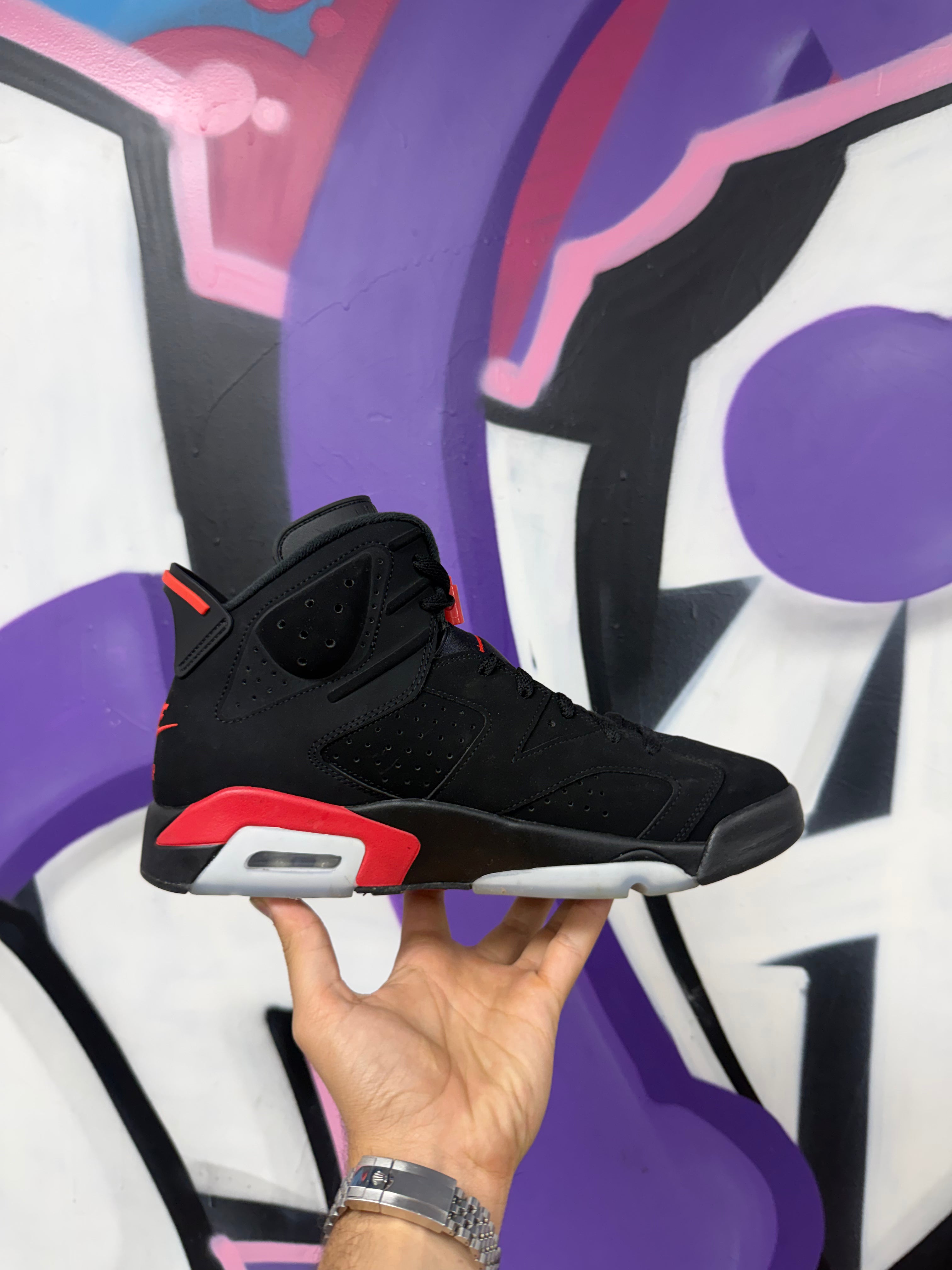 Jordan 6 Infrared Salesman Sneakers