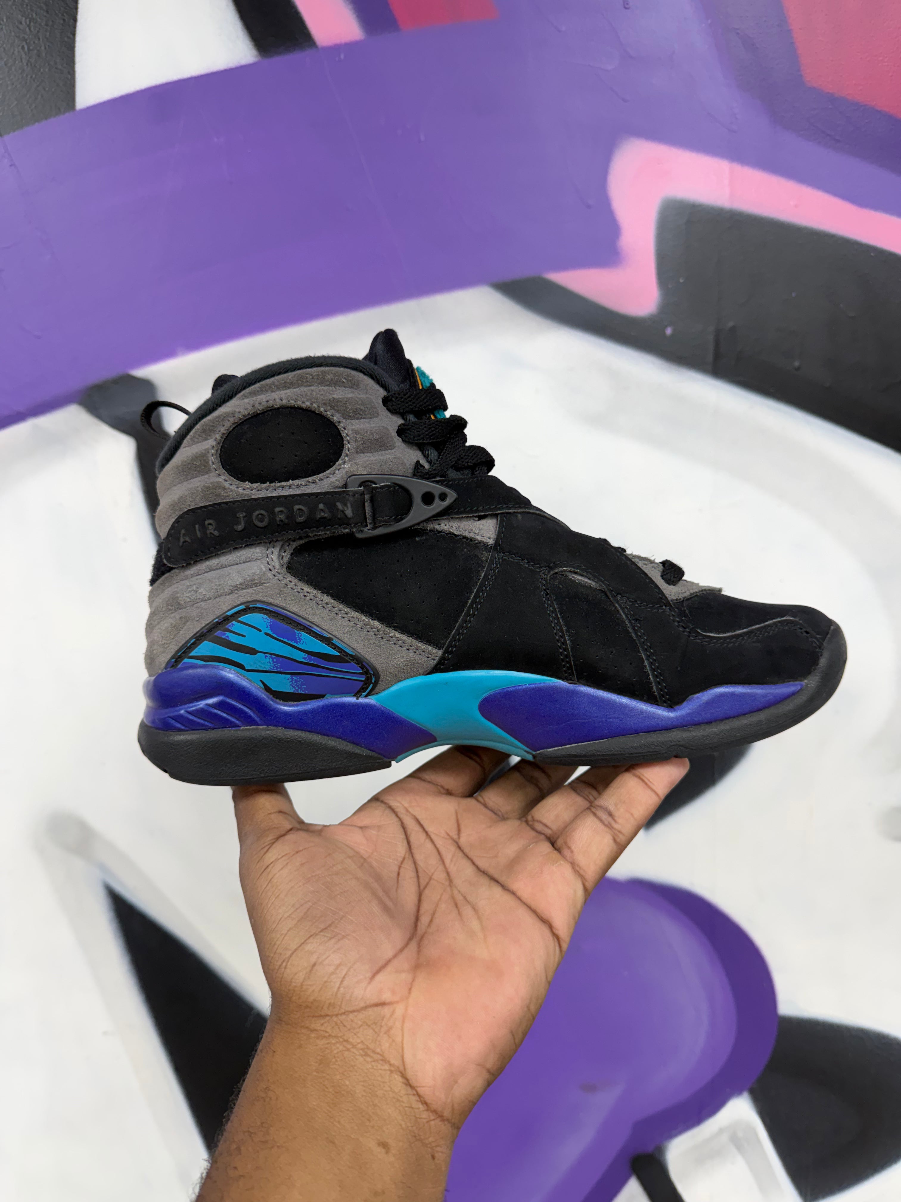 Jordan 8 Aqua Sneakers