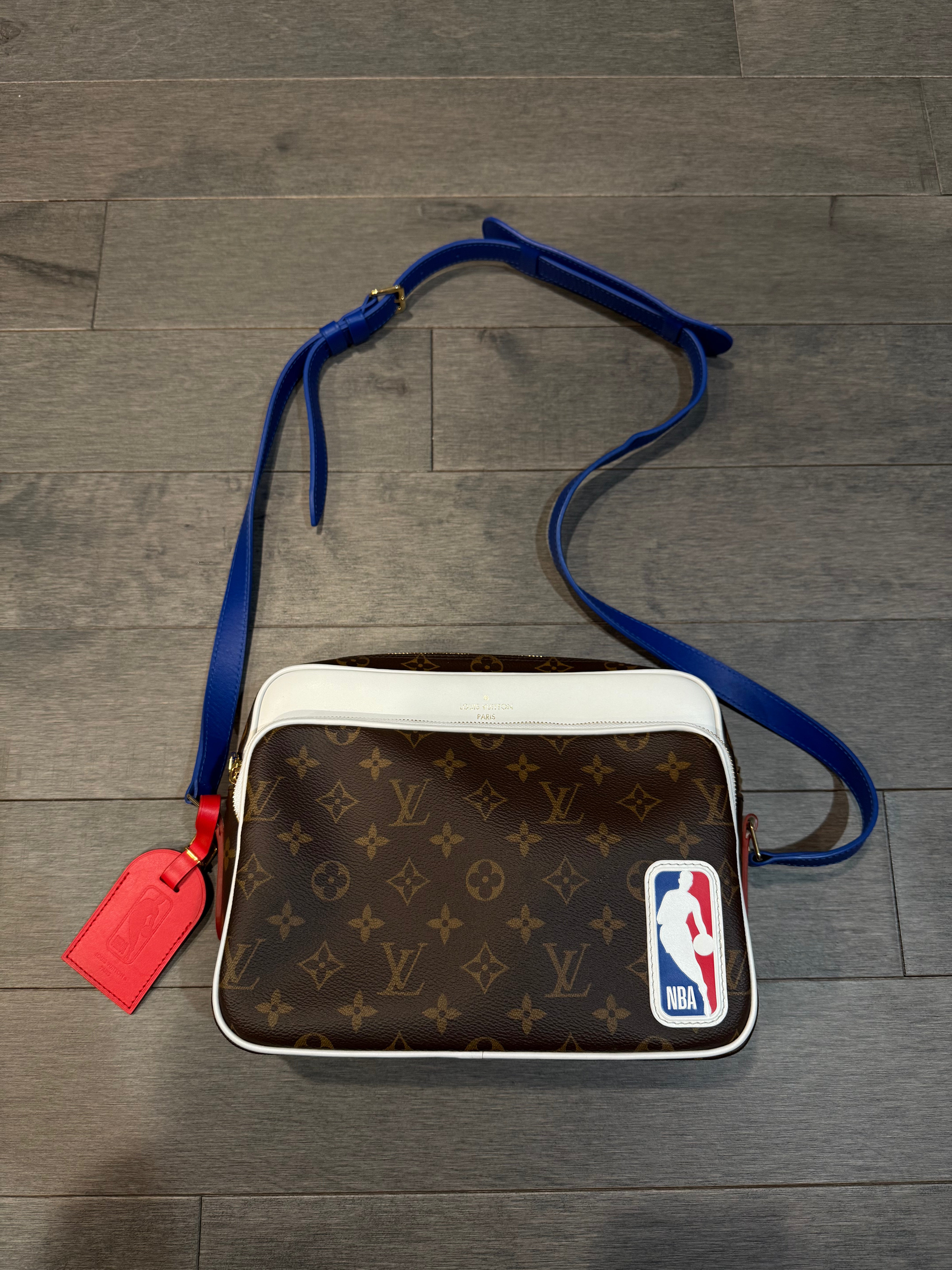 LV x NBA Side Bag Monogram Used OS N/A
