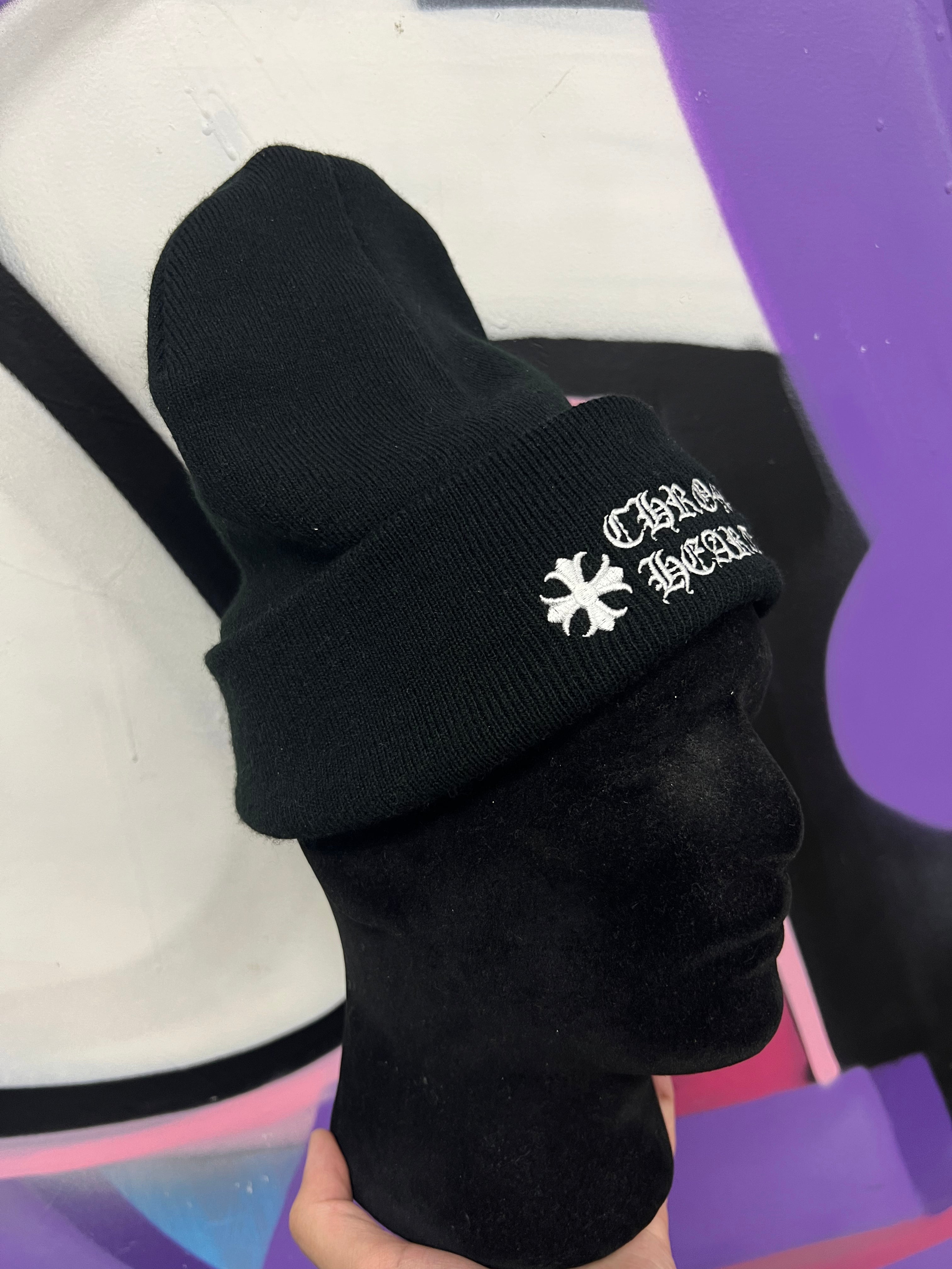 Chrome  Hearts Back White Plus Logo Beanie