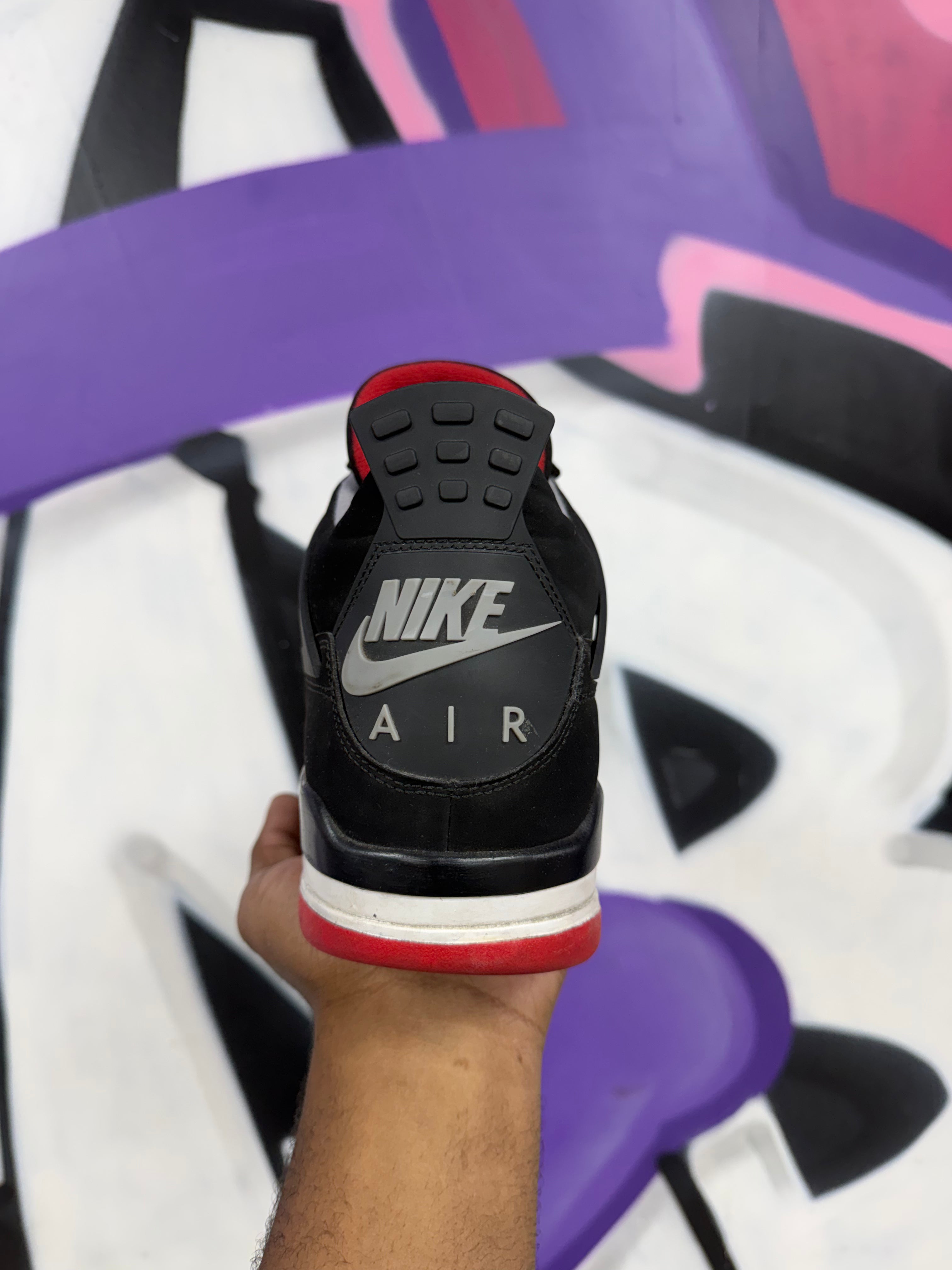 Jordan 4 Bred (2019) Sneakers