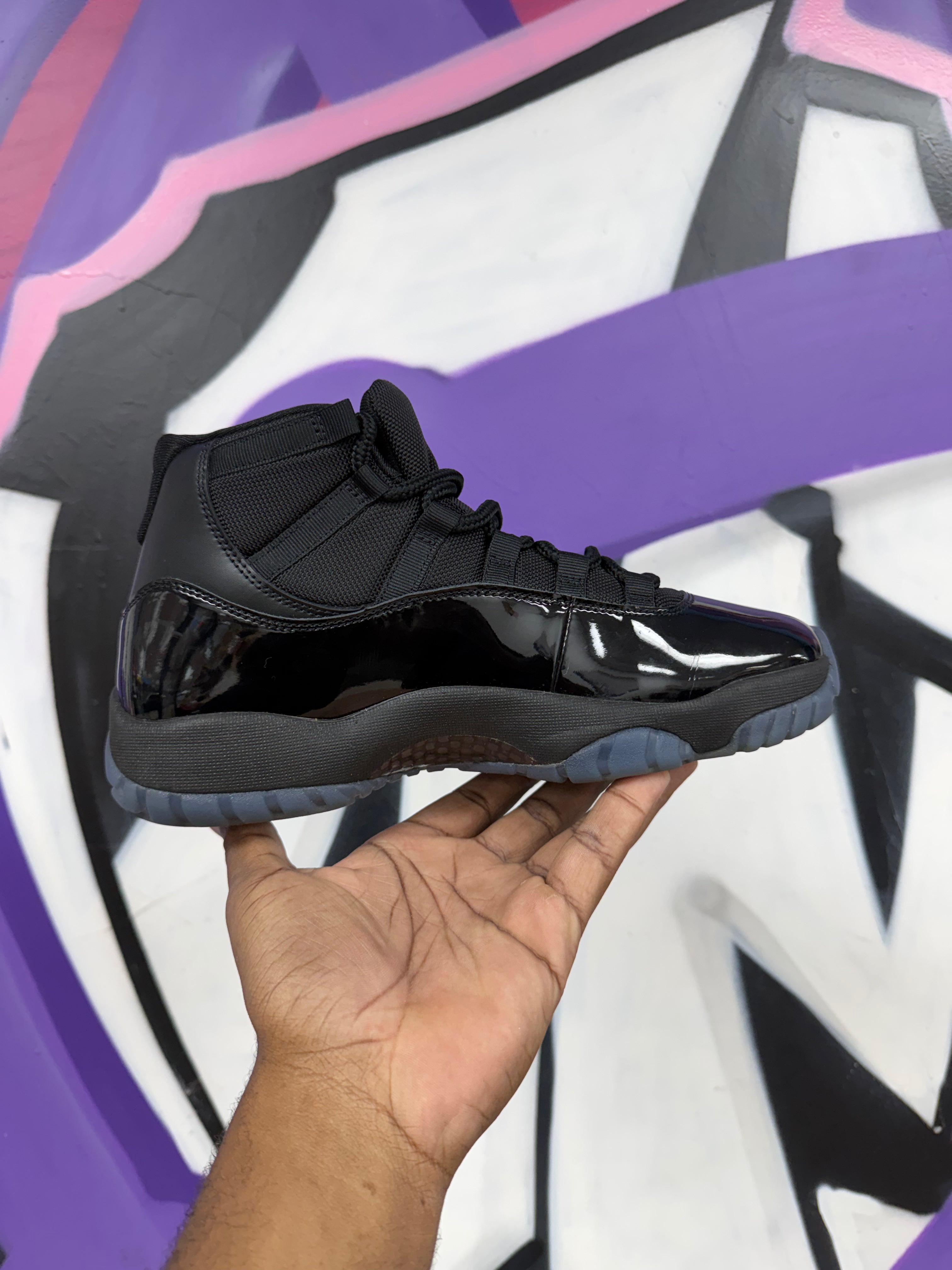 Jordan 11 Gamma Sneakers