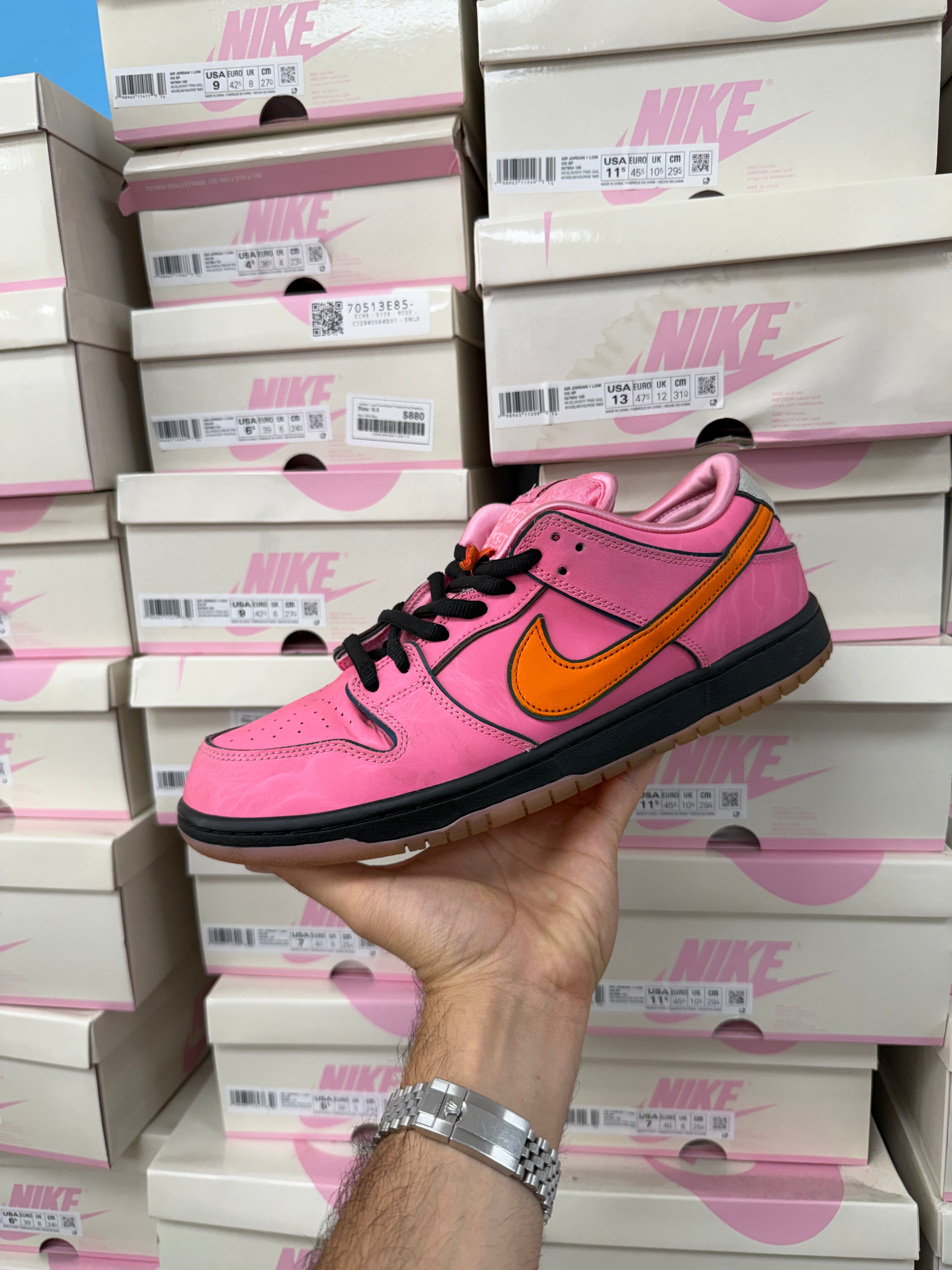 Nike SB Dunk Low Powerpuff Blossom Sneakers