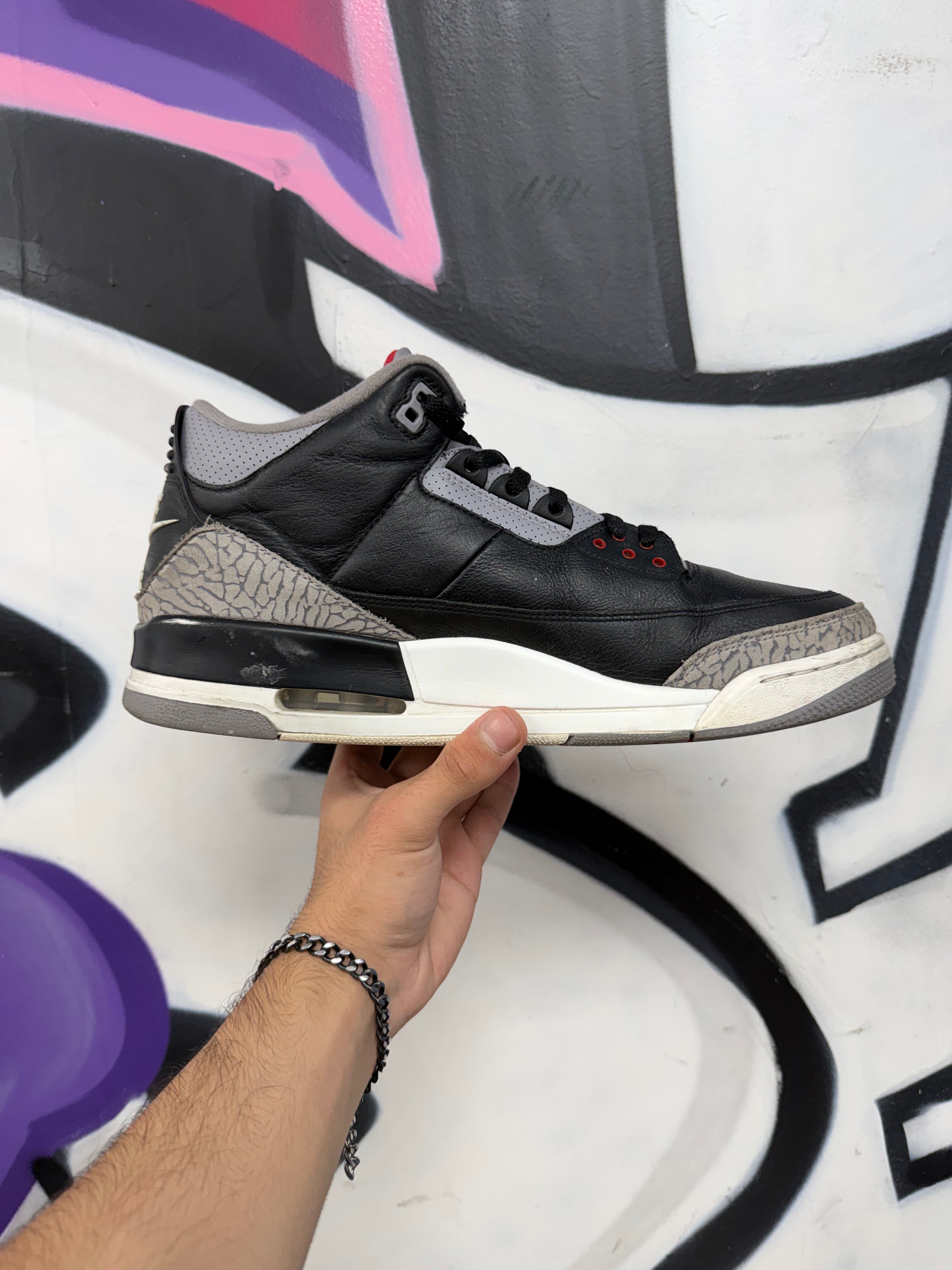 Jordan 3 Black Cement Sneakers
