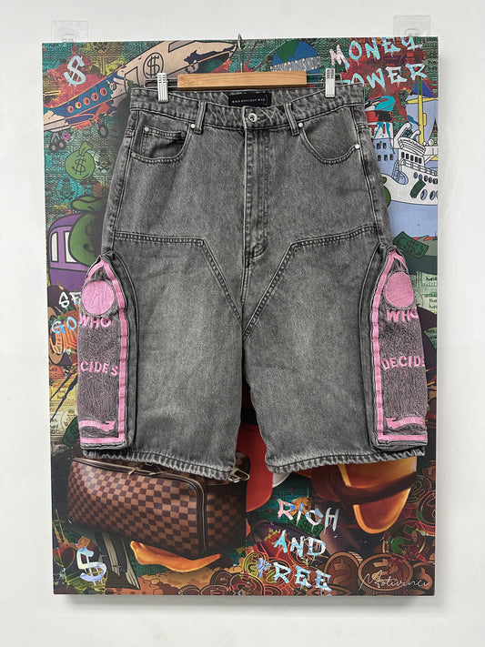 WDW Jean Shorts Grey Pink Used 32 N/A