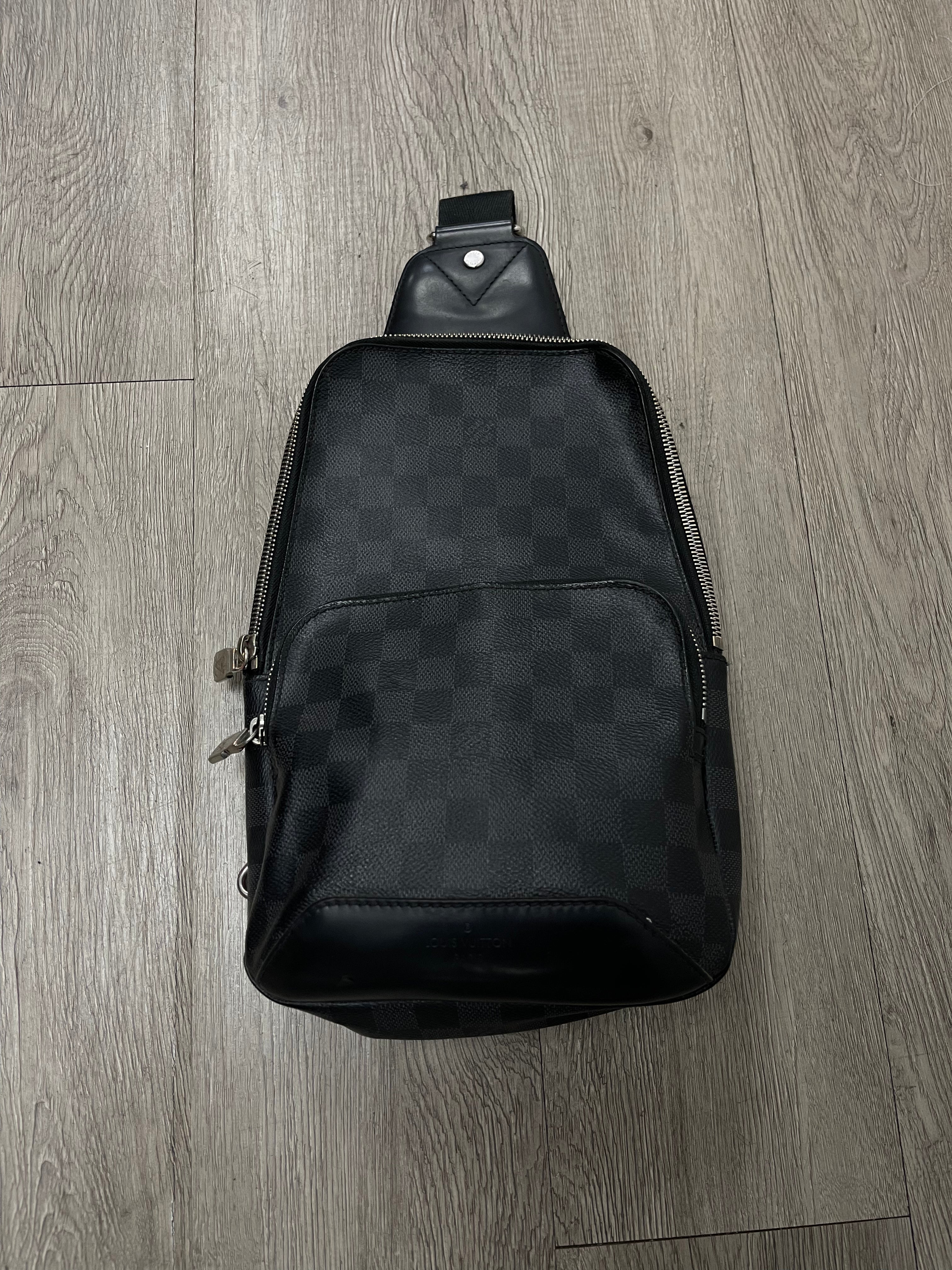 Louis Vuitton Damier Avenue Sling Bag