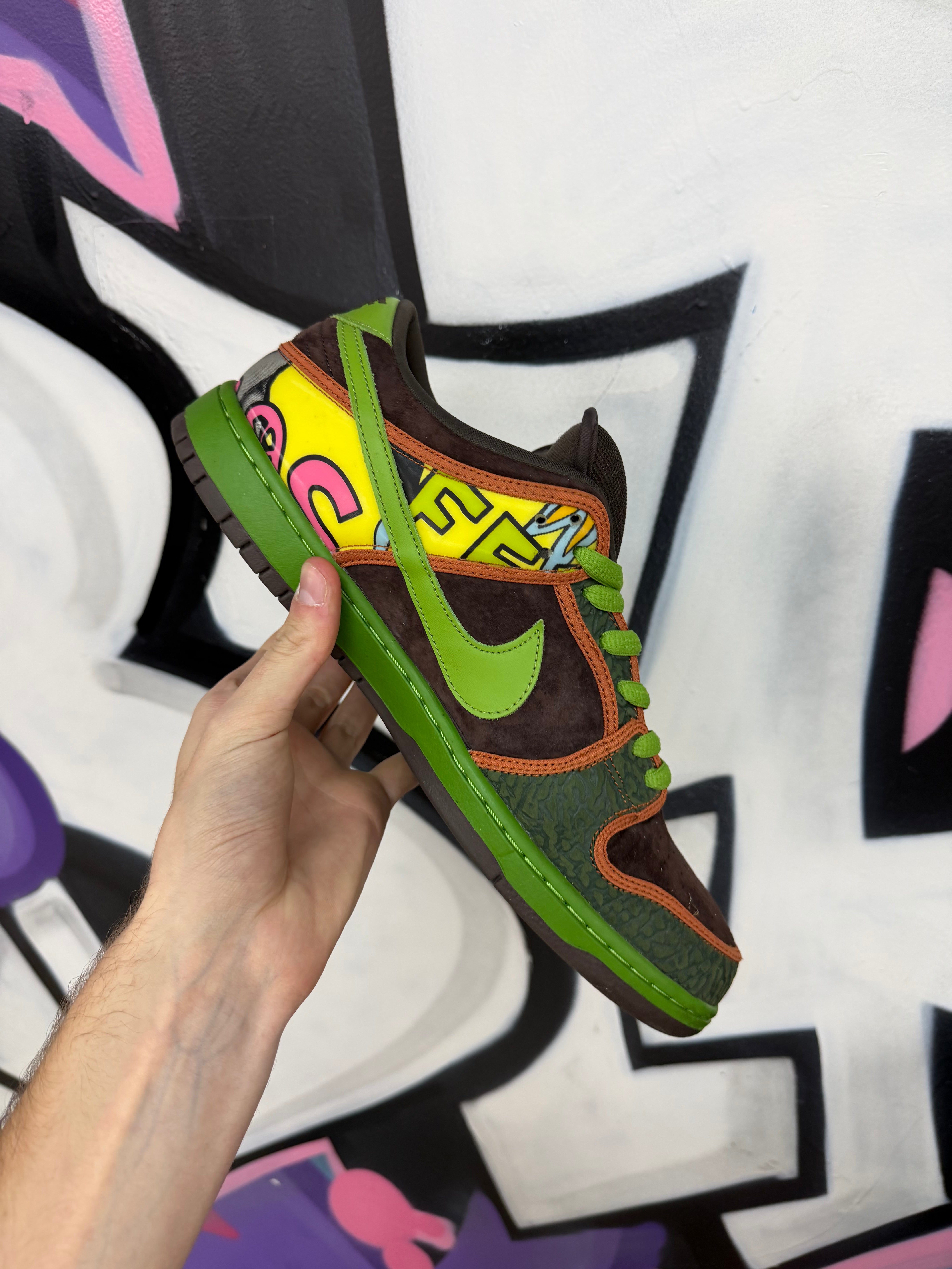 Nike SB Dunk De La Soul Sneakers