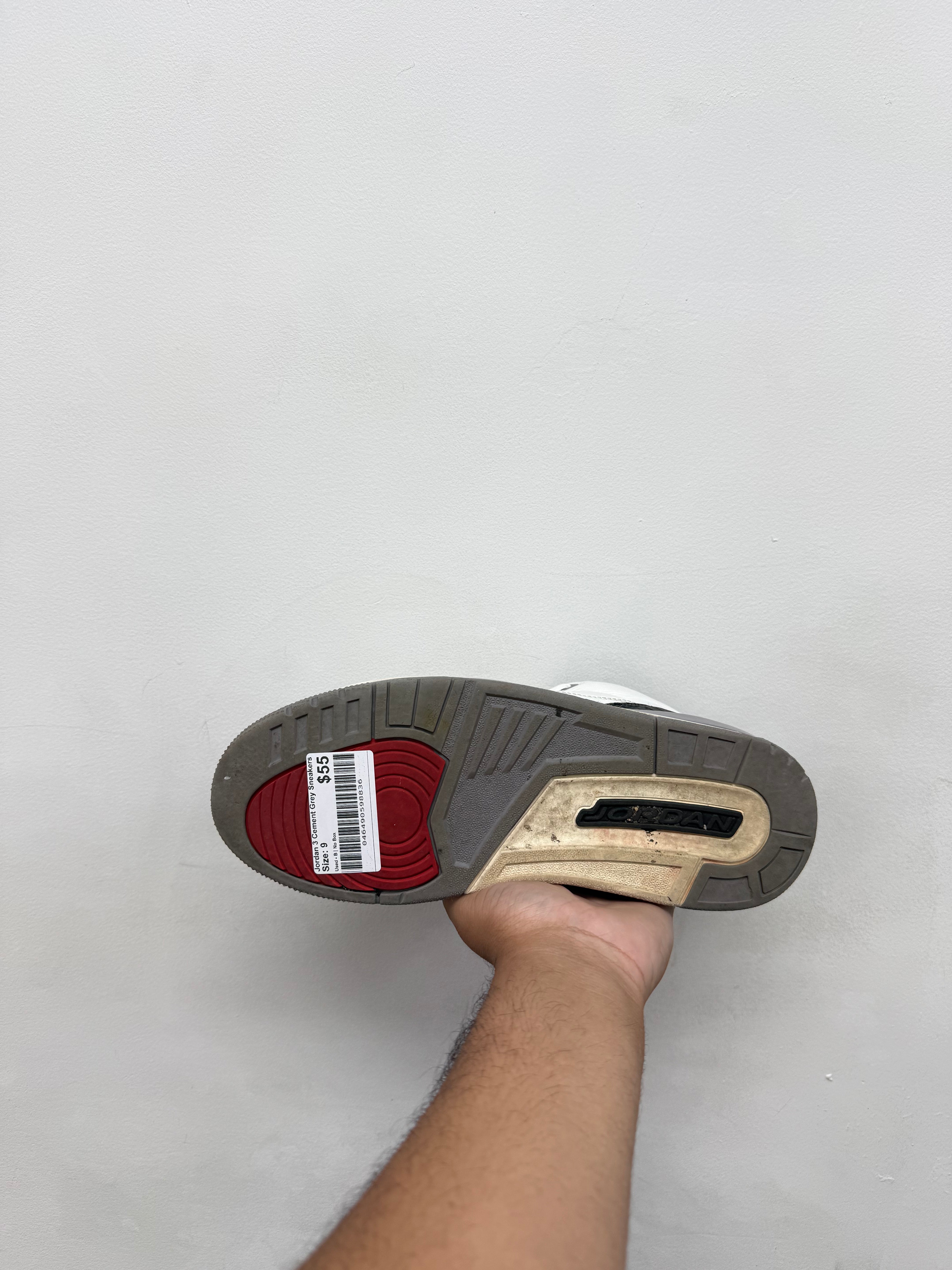 Jordan 3 Cement Grey Sneakers