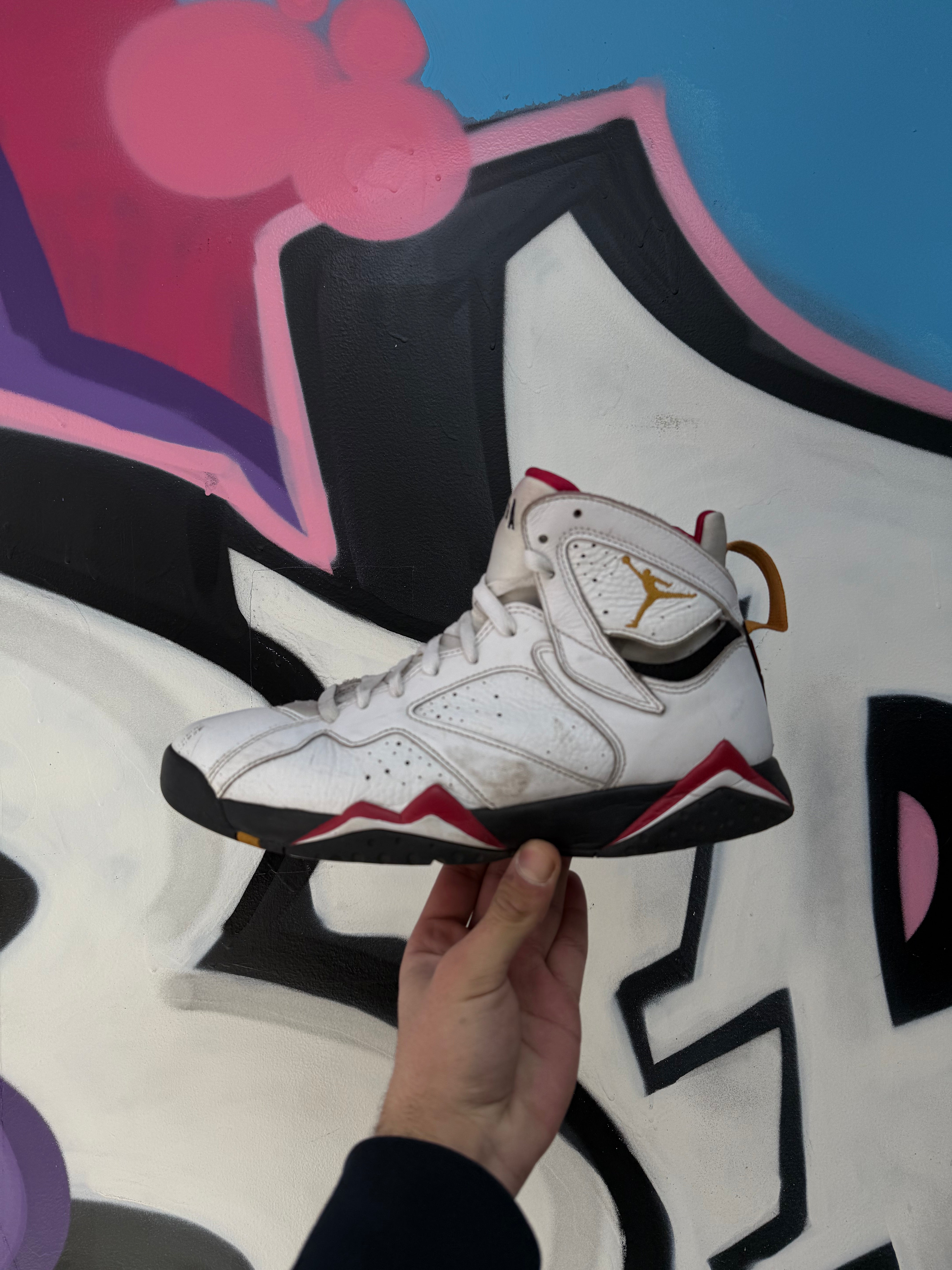 Nike Jordan 7 Cardinal Sneakers