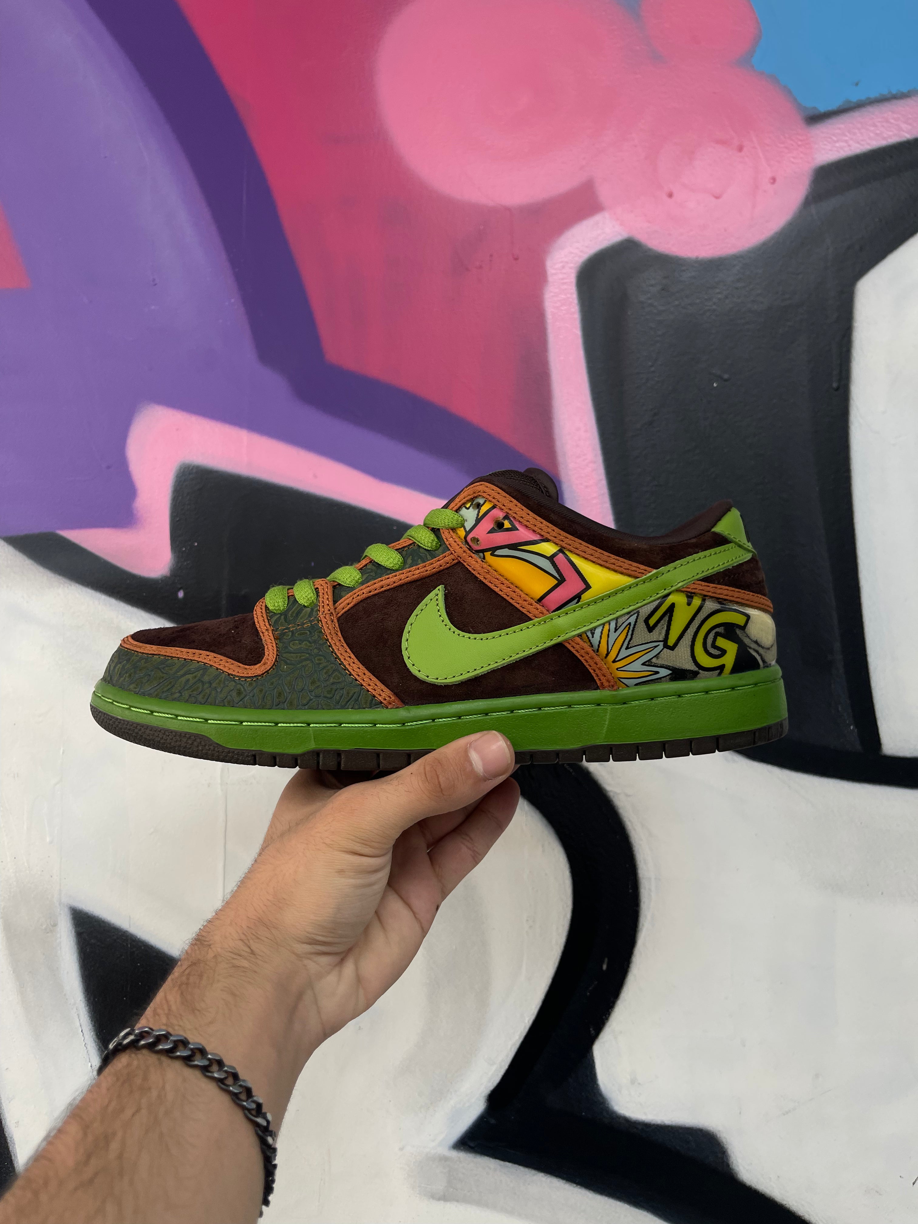 Nike SB Dunk Low De La Soul Sneakers