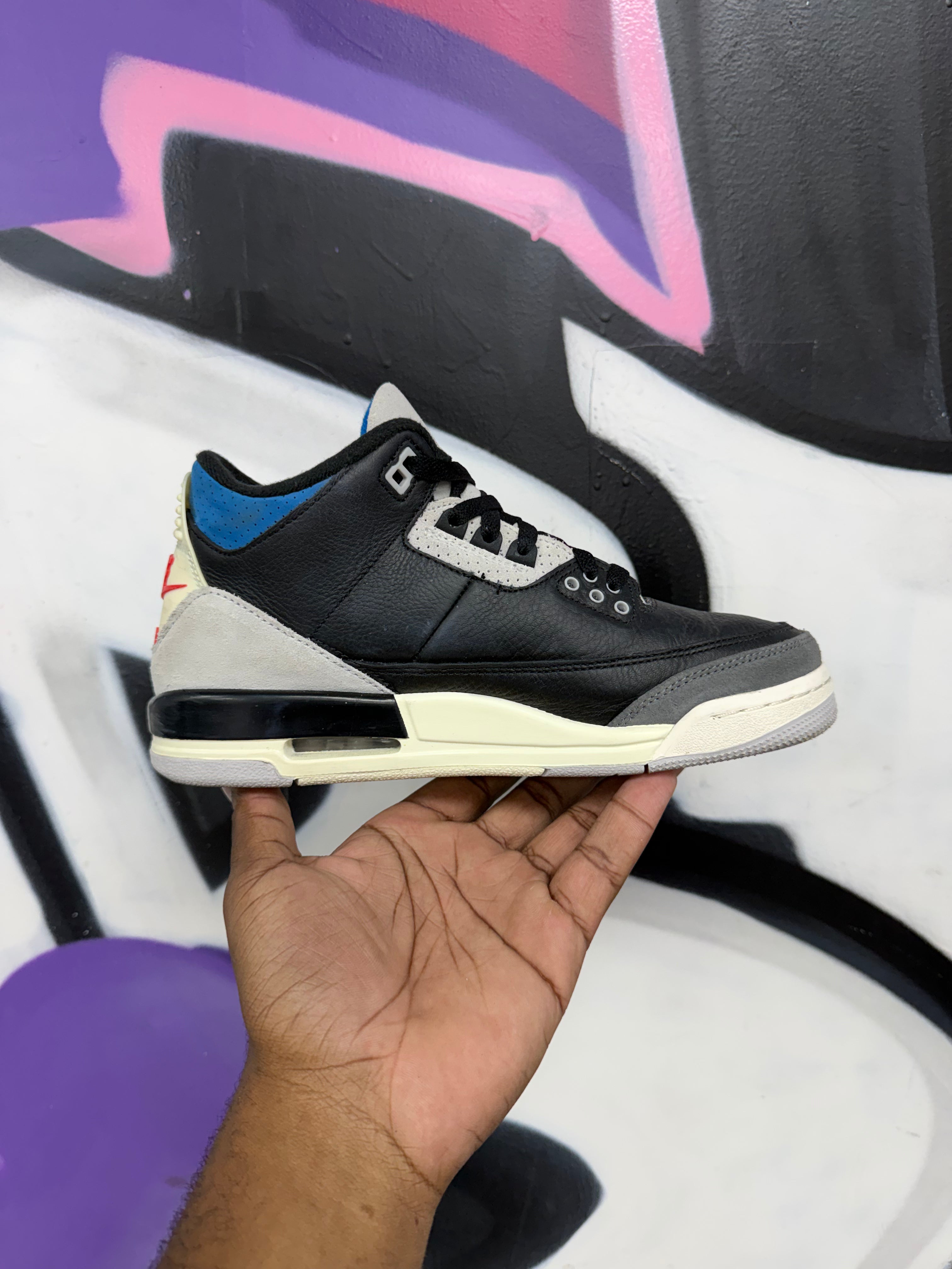 Jordan 3 Rare Air Sneakers