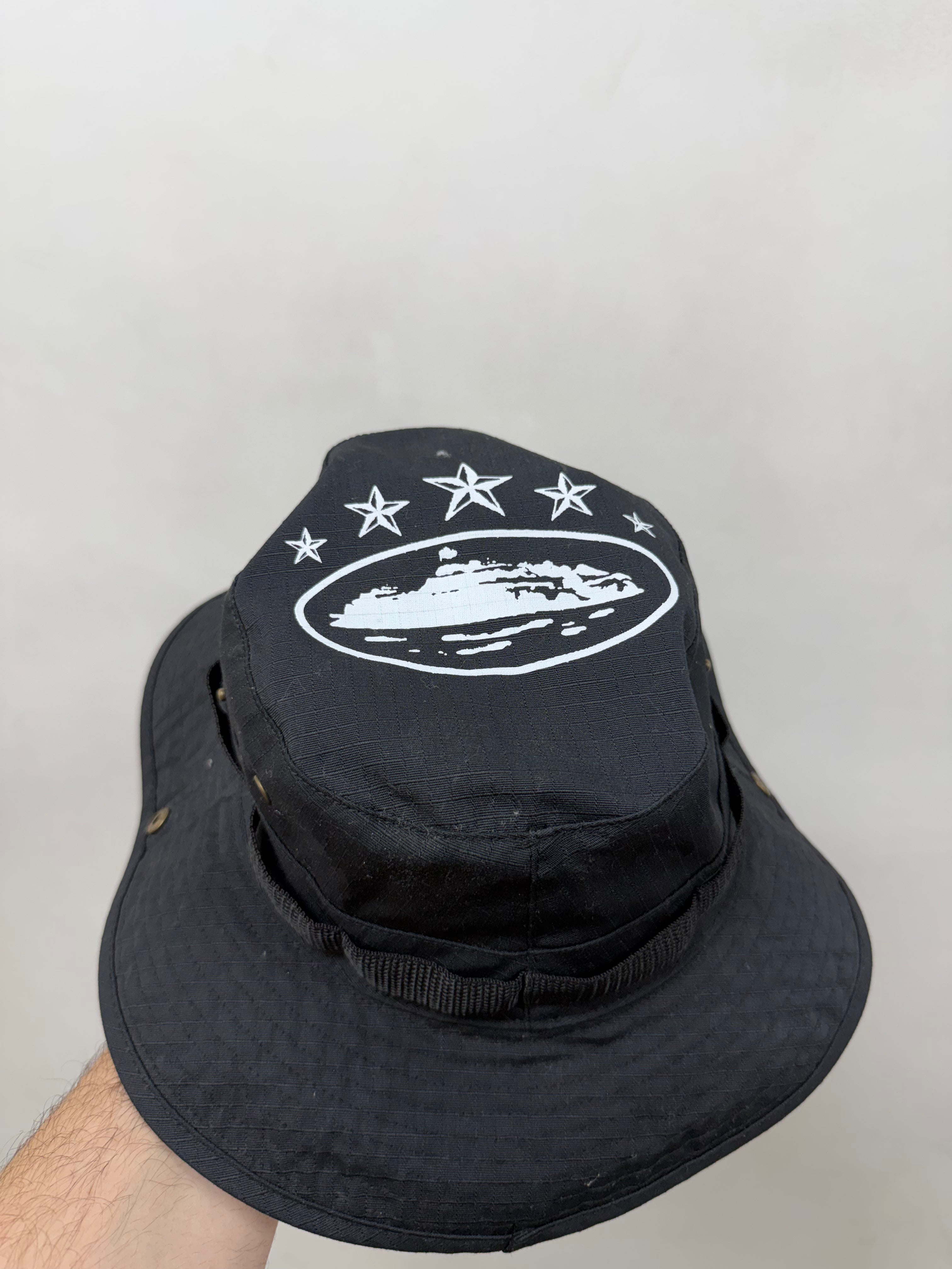 Corteiz Black White Bucket Hat