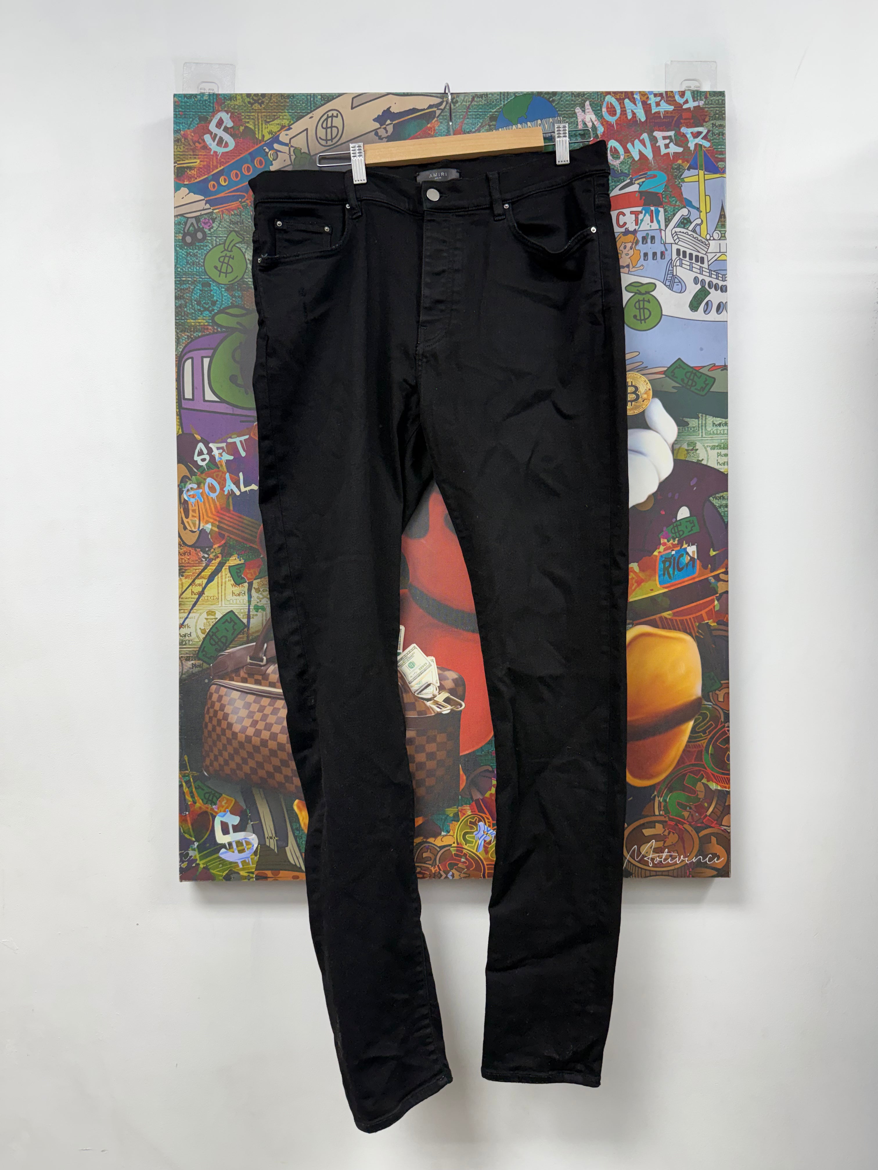 Amiri Black Plain Thrasher Jeans