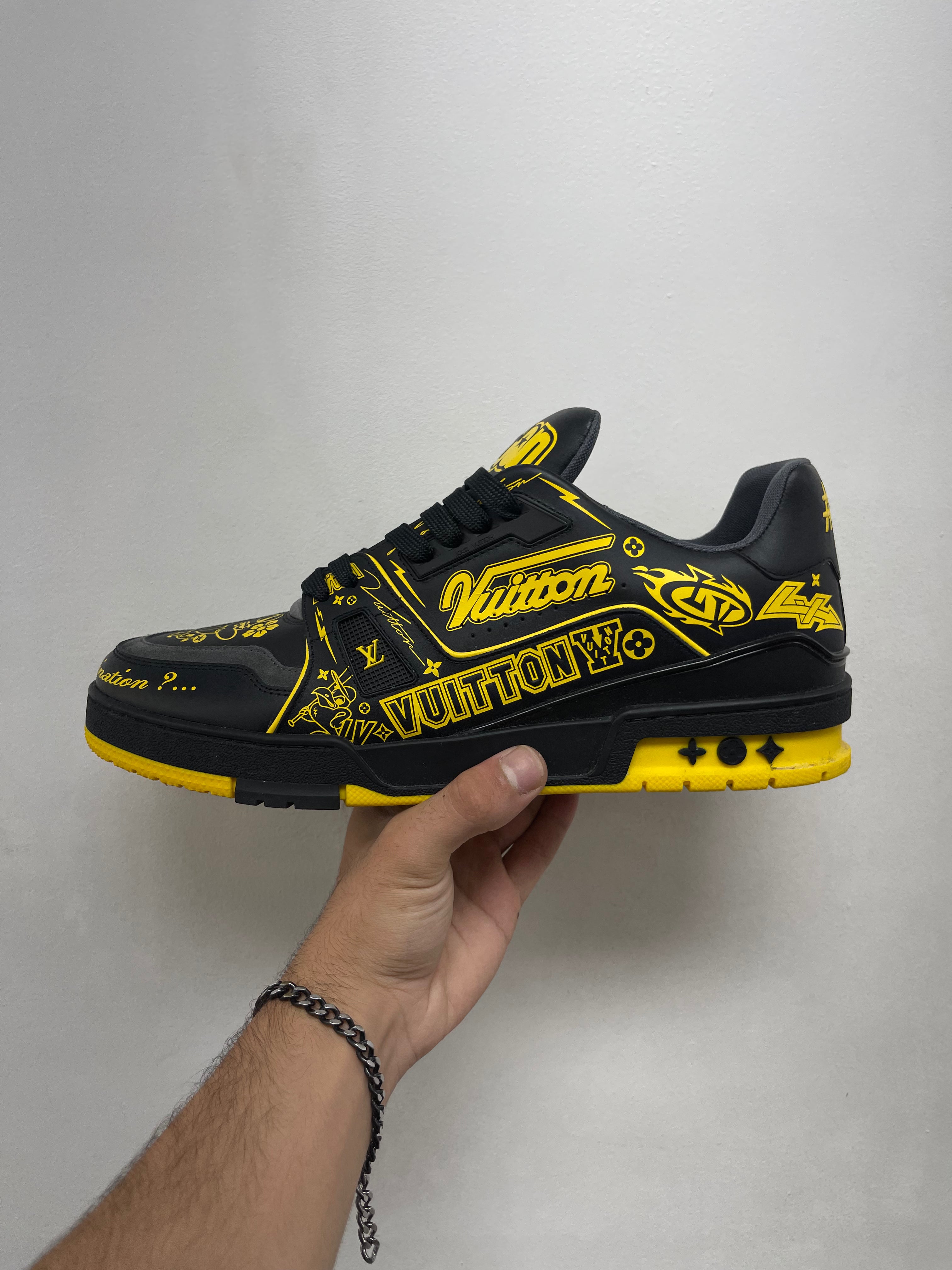 Louis Vuitton Black Yellow Graffiti #54 Trainer Sneakers
