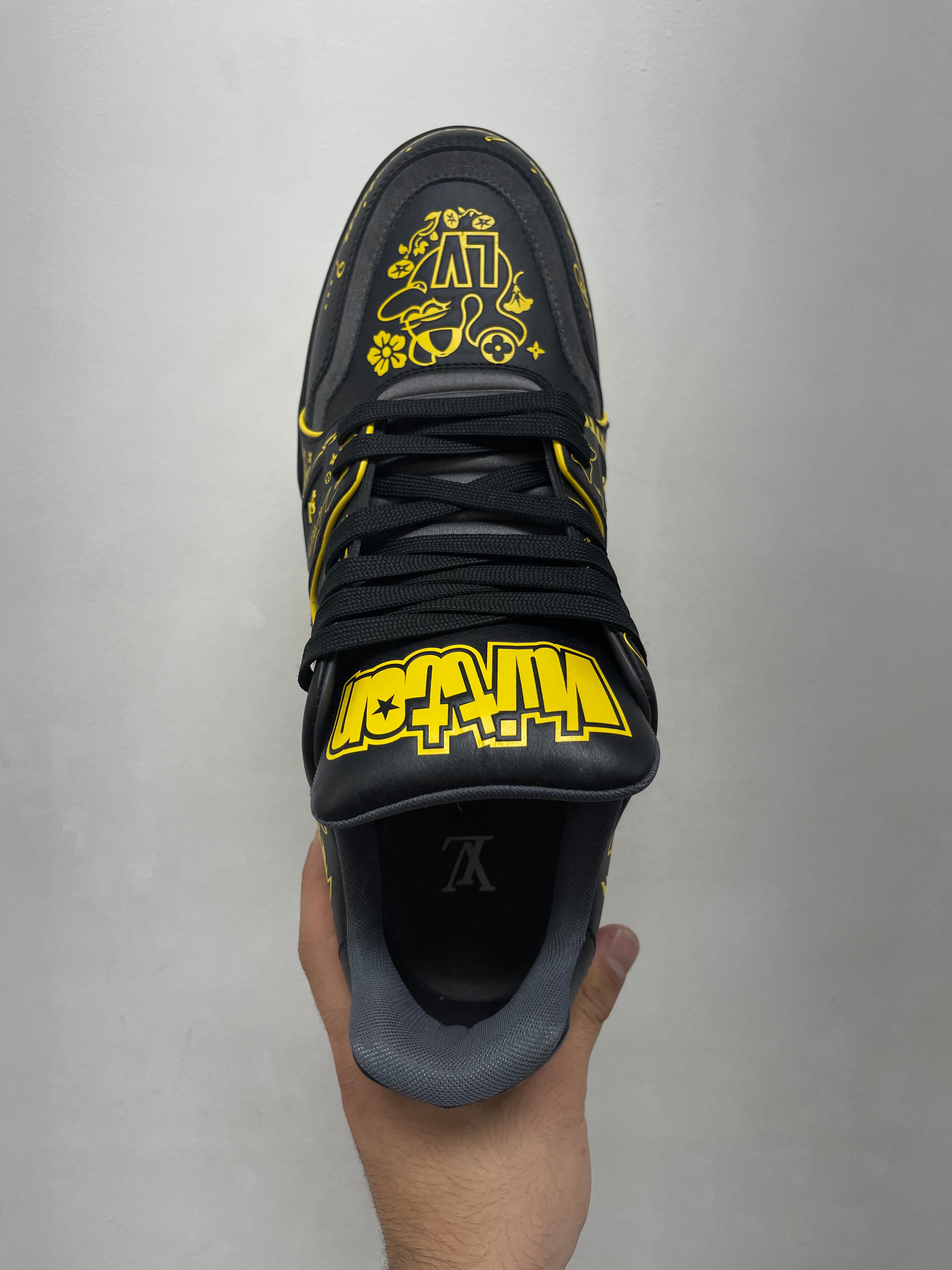 Louis Vuitton Black Yellow Graffiti #54 Trainer Sneakers