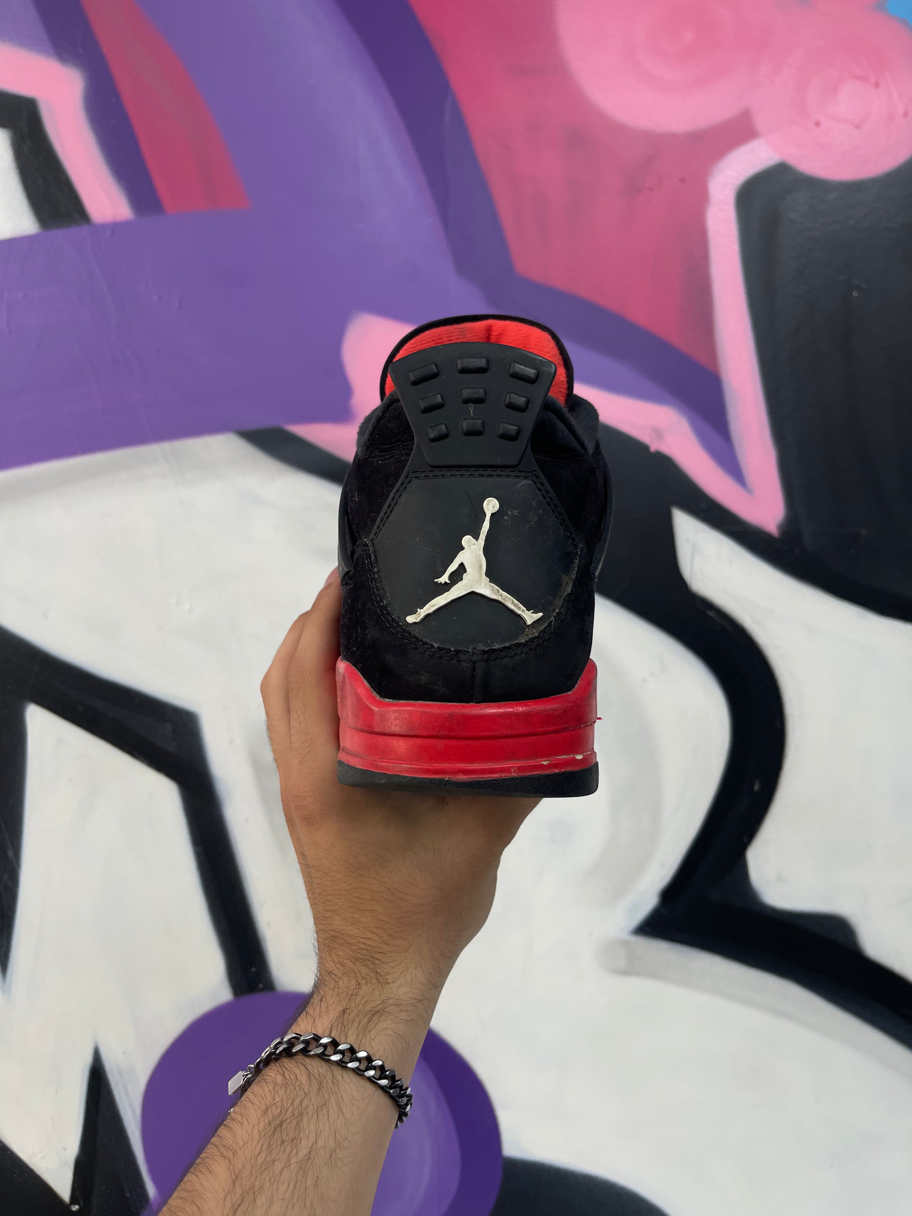 Jordan 4 Red Thunder Sneakers