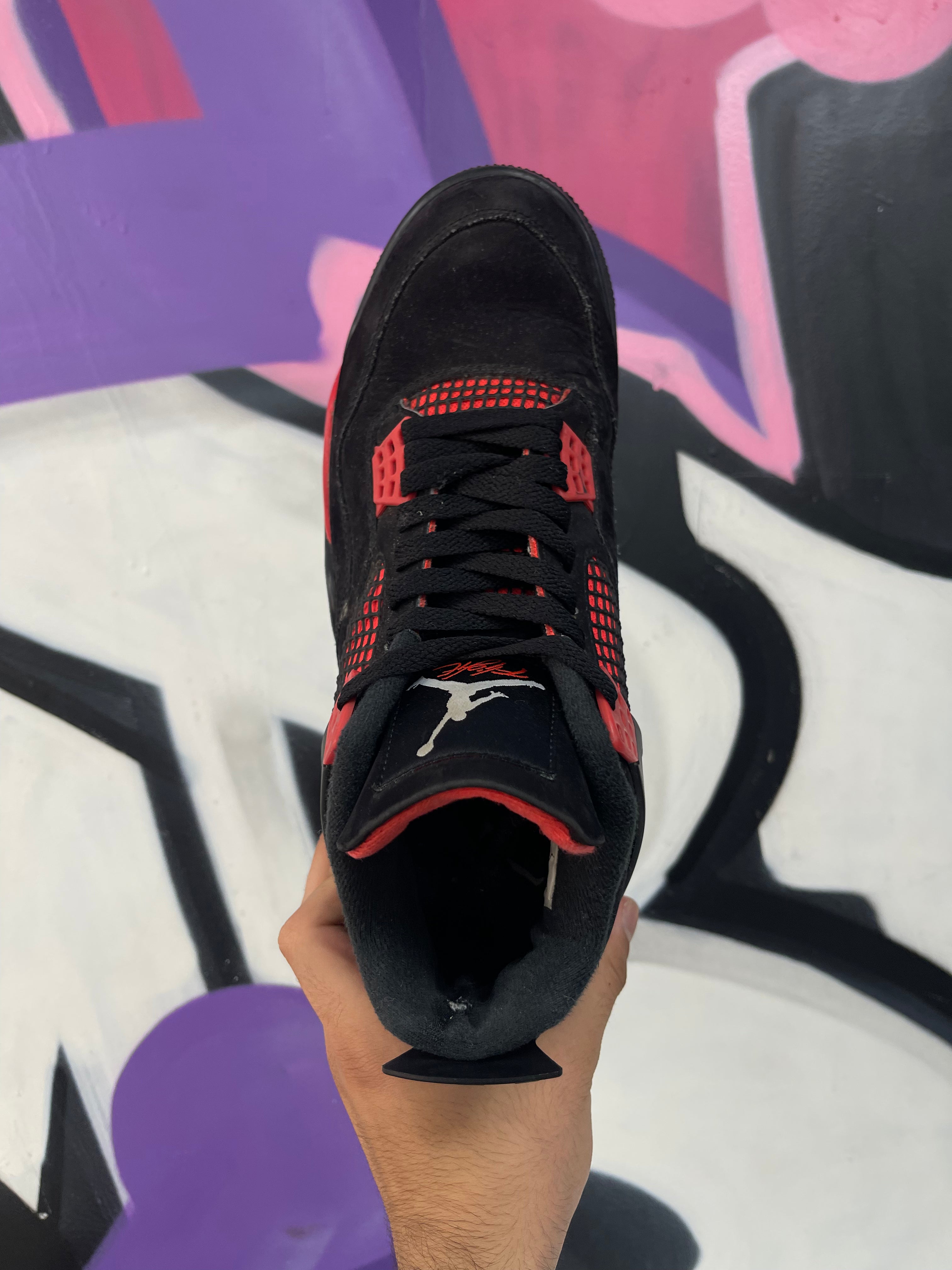 Jordan 4 Red Thunder Sneakers