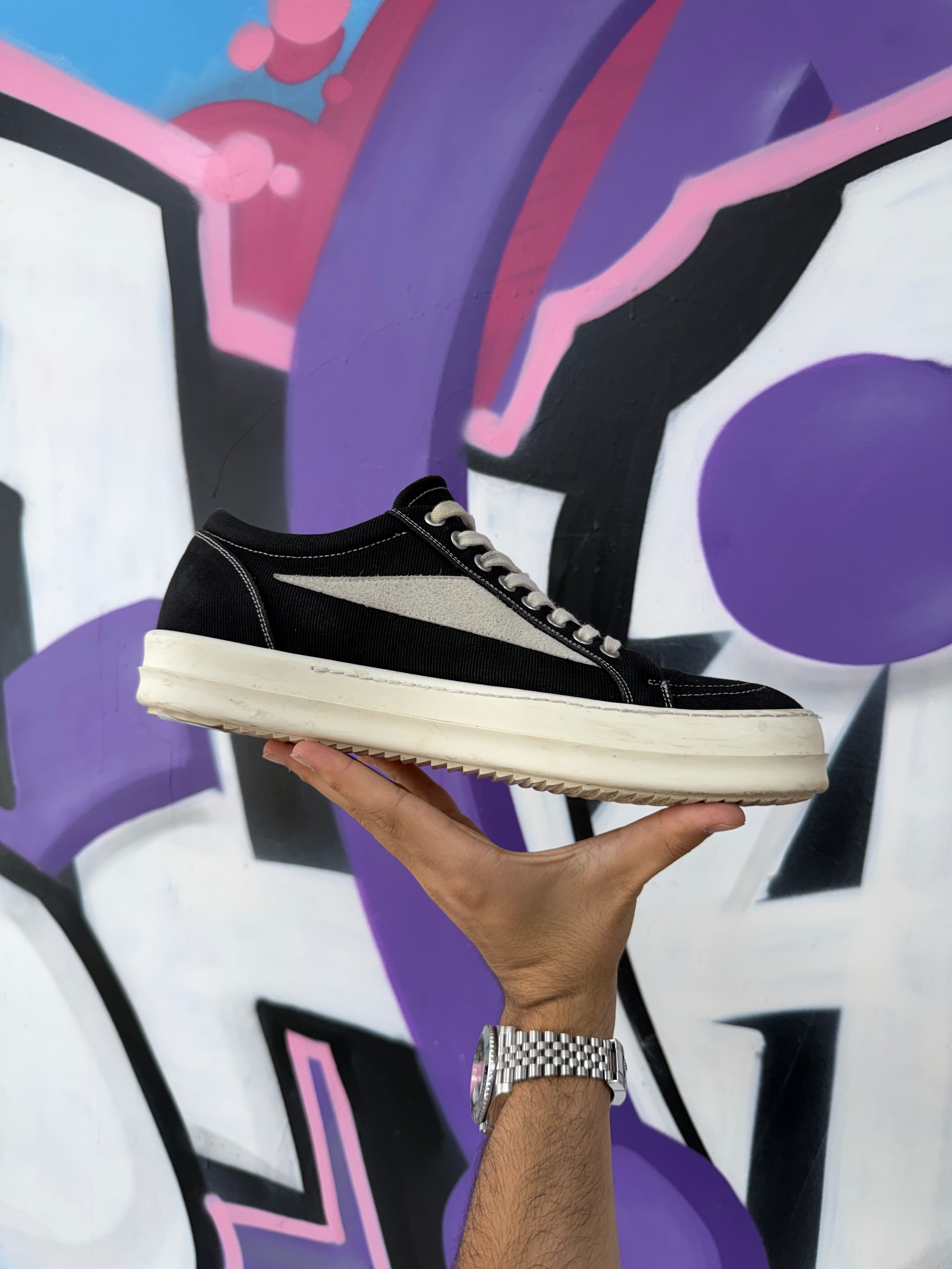 Rick Owens Vintage Low Black Sneakers