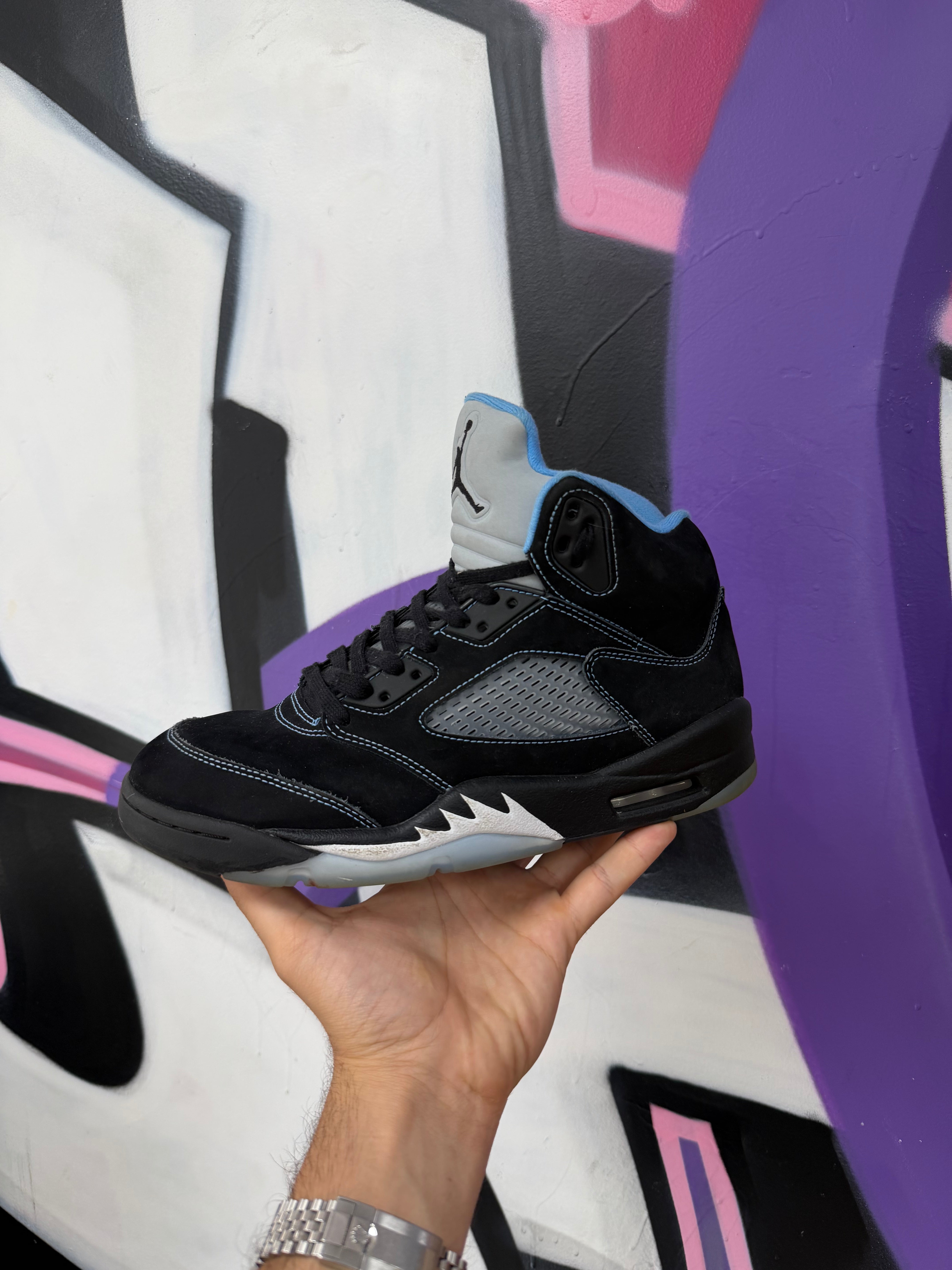 Jordan 5 Black University Blue Sneakers