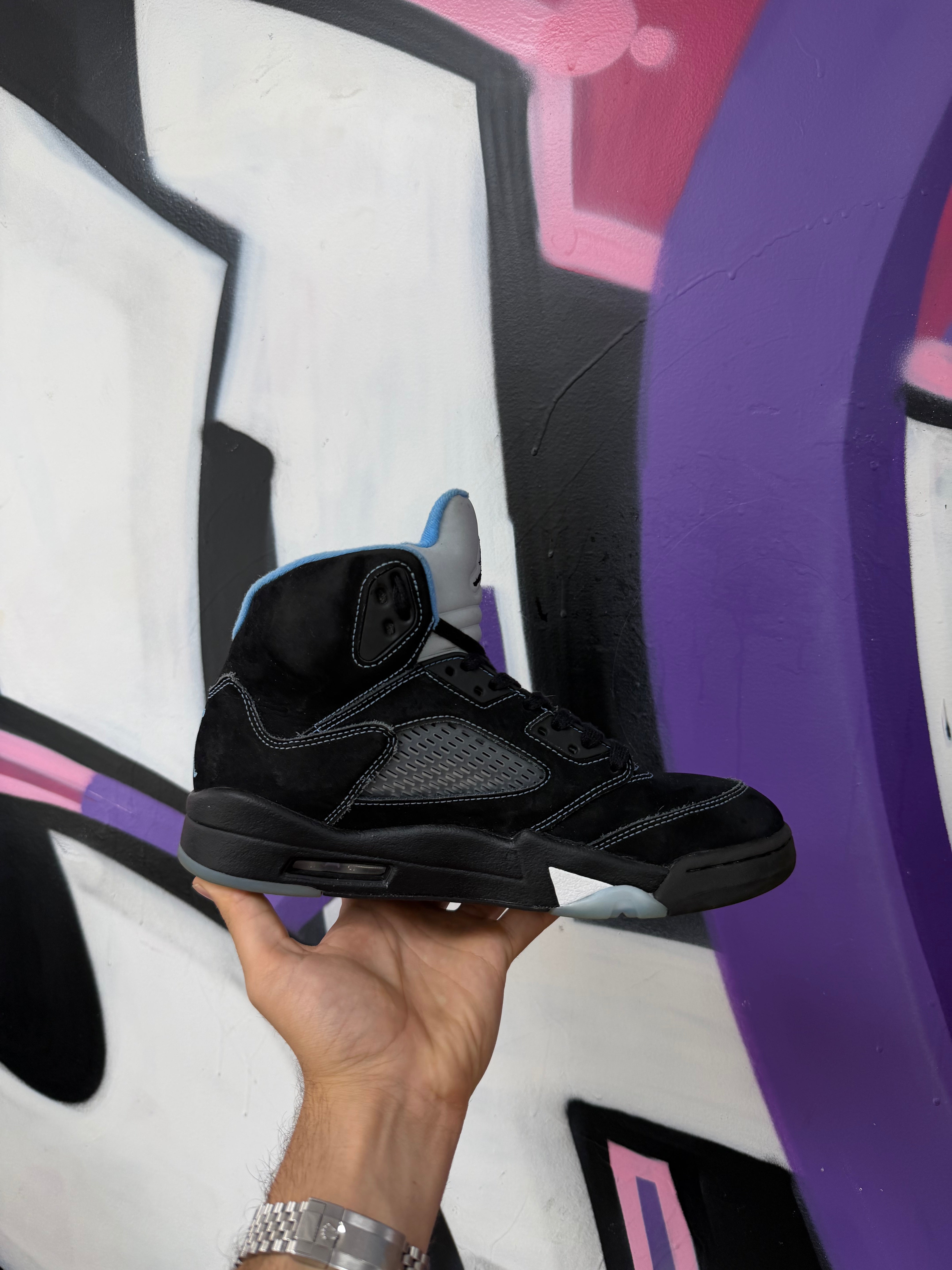 Jordan 5 Black University Blue Sneakers